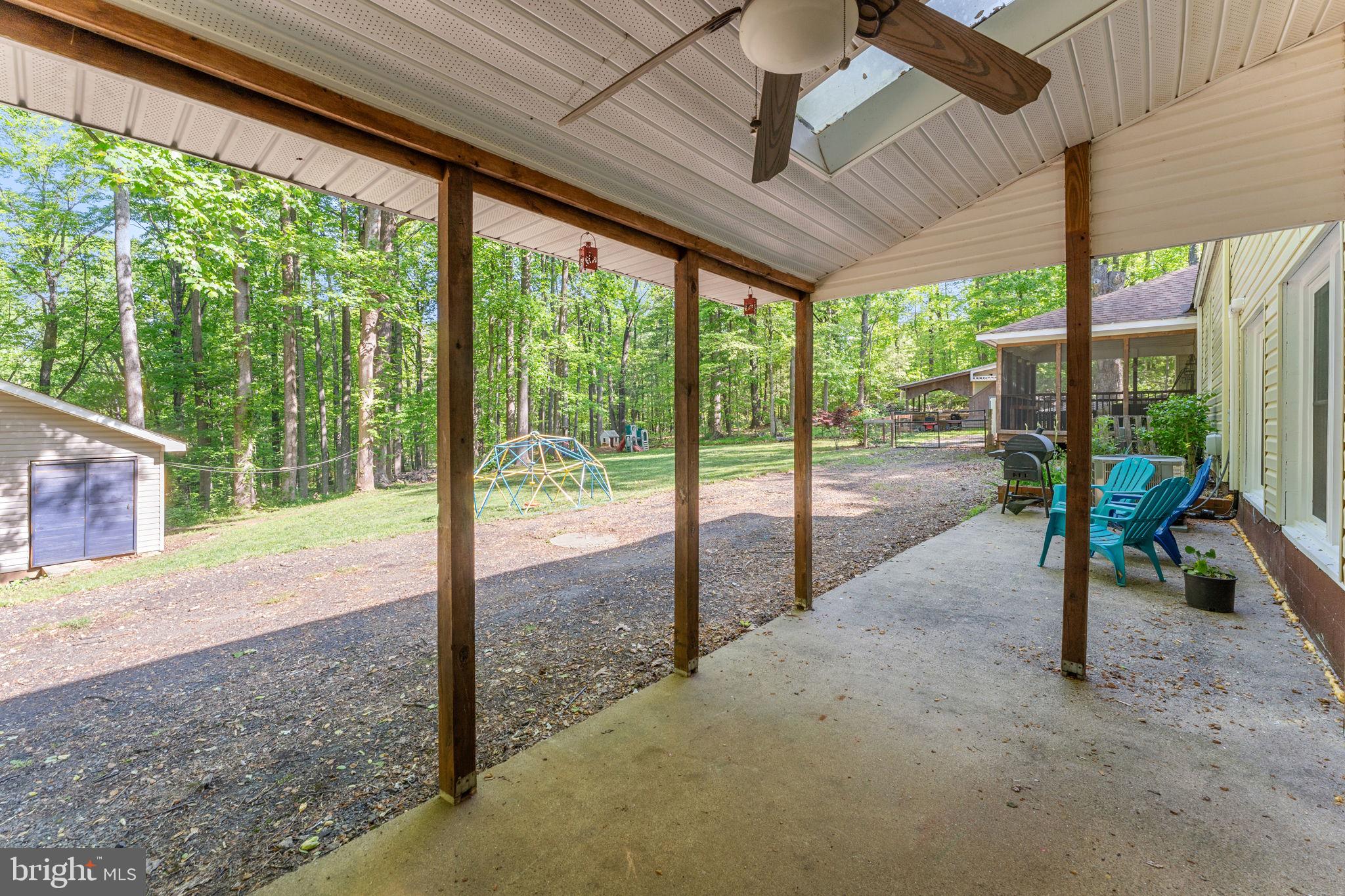 570 COURTHOUSE MOUNTAIN