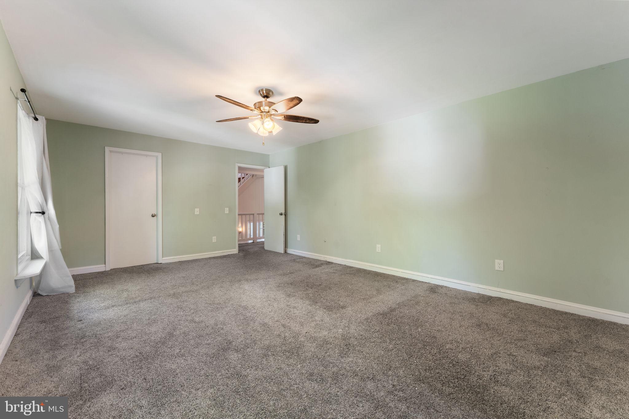 570 COURTHOUSE MOUNTAIN