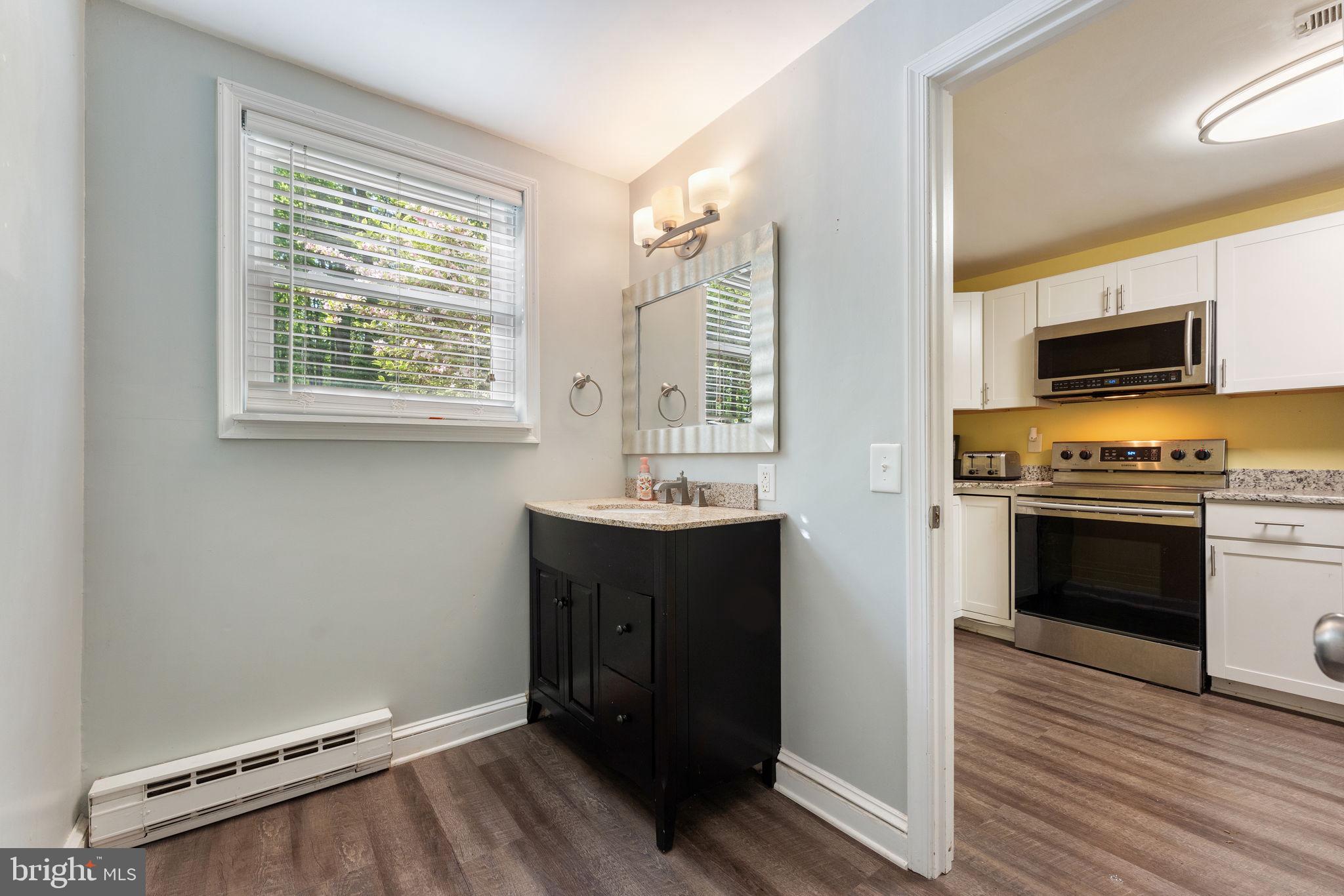 570 COURTHOUSE MOUNTAIN