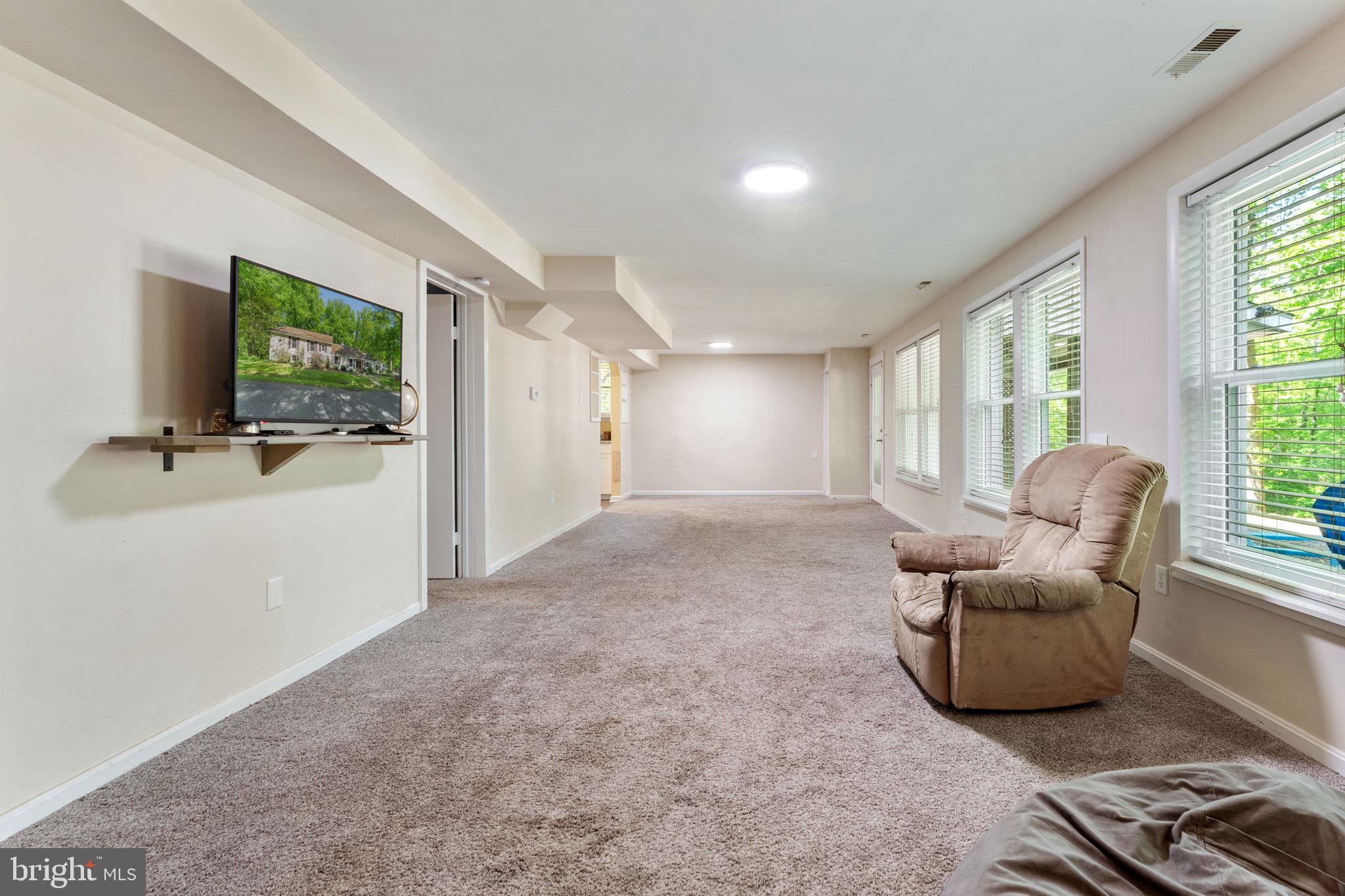 570 COURTHOUSE MOUNTAIN