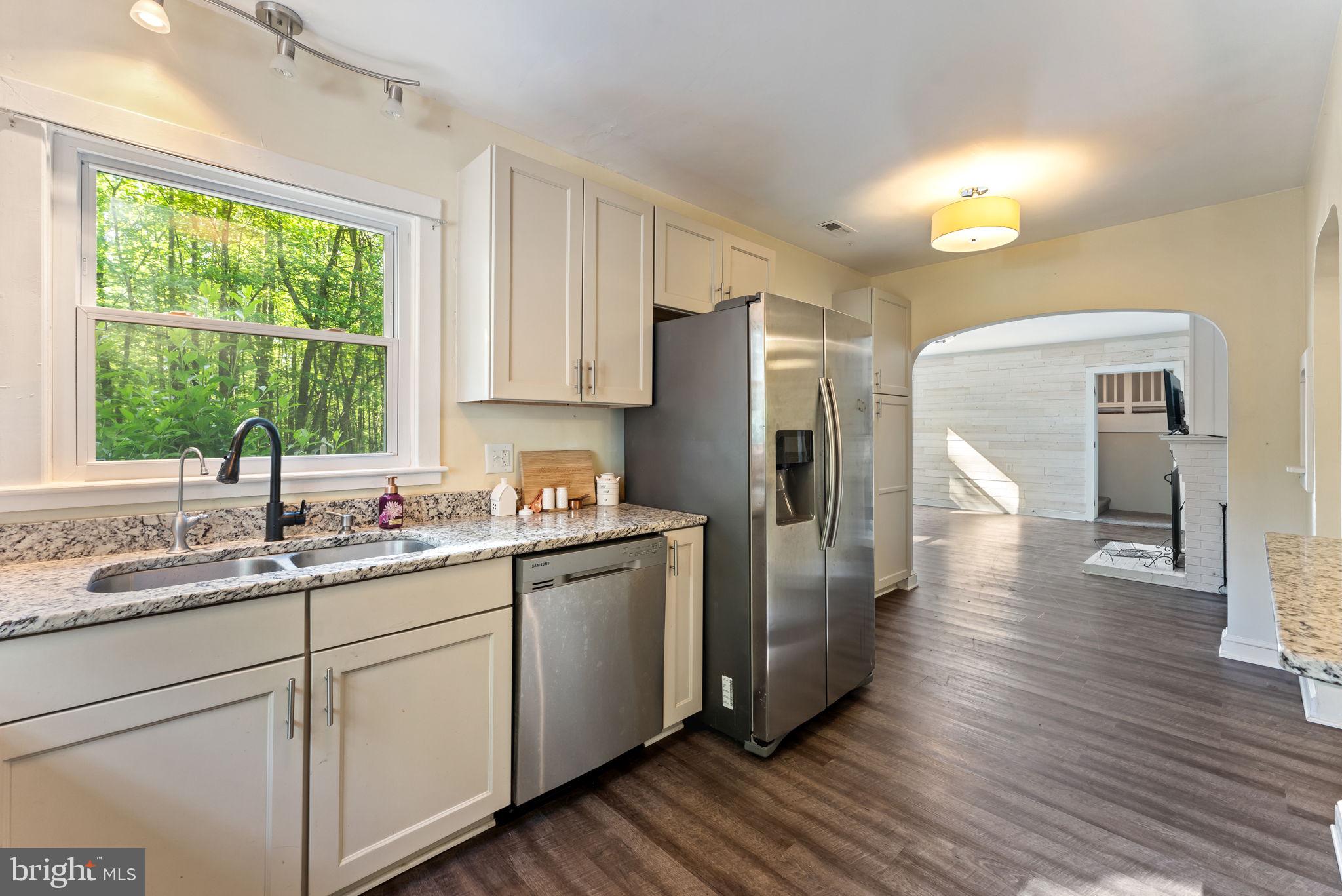 570 COURTHOUSE MOUNTAIN