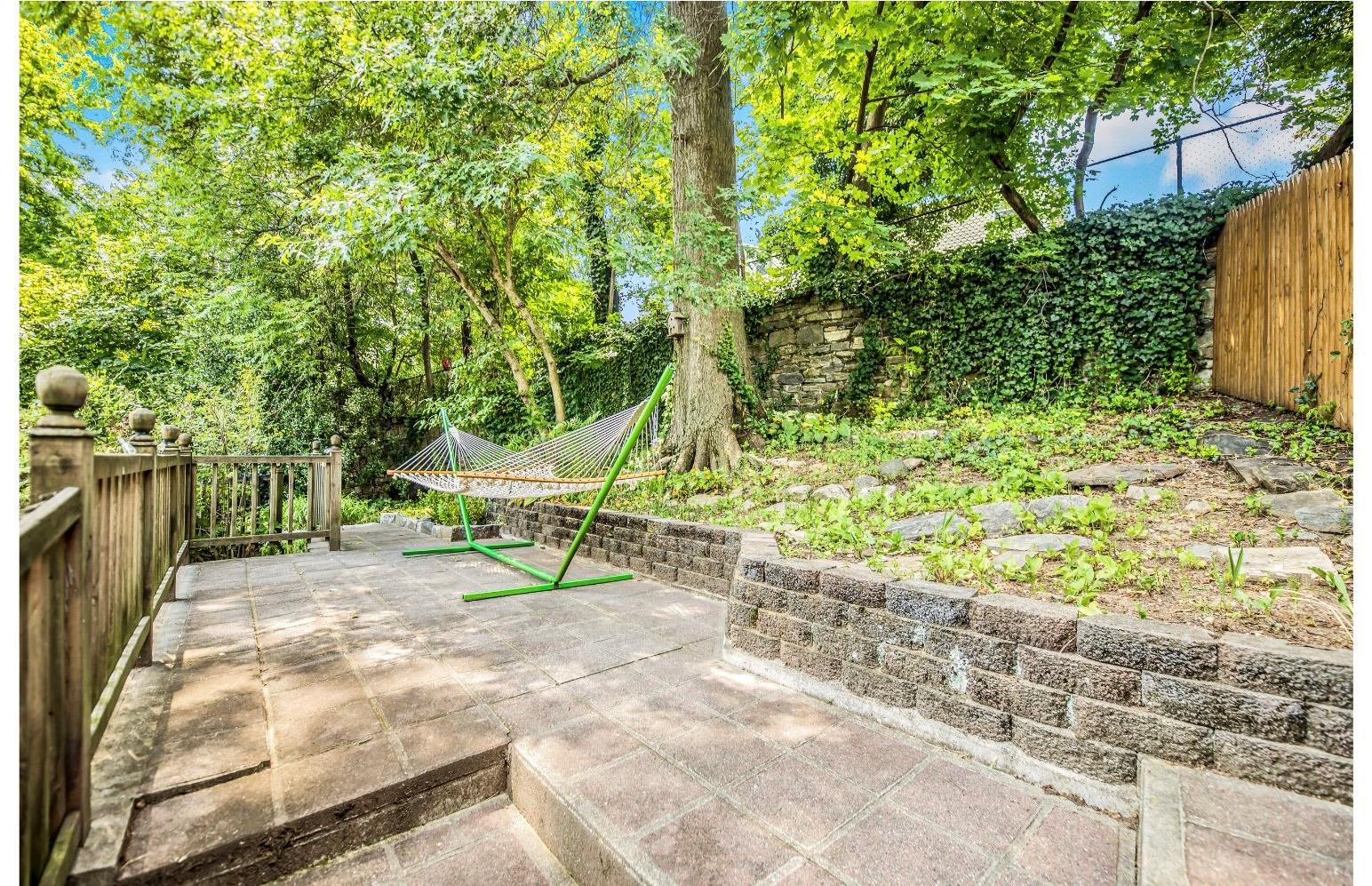 25 Cliffside Drive