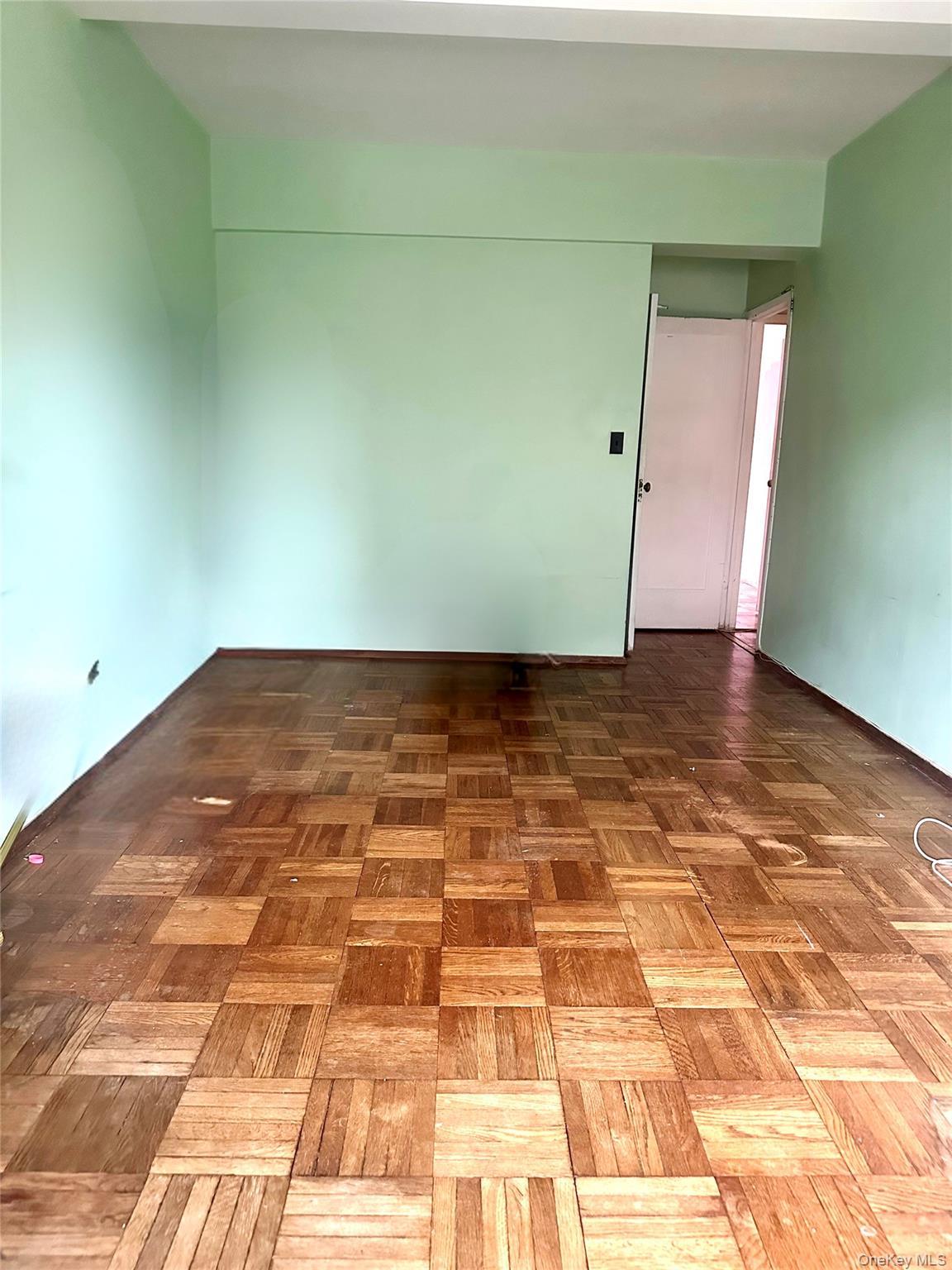 1545 Unionport Road Unit: 6B