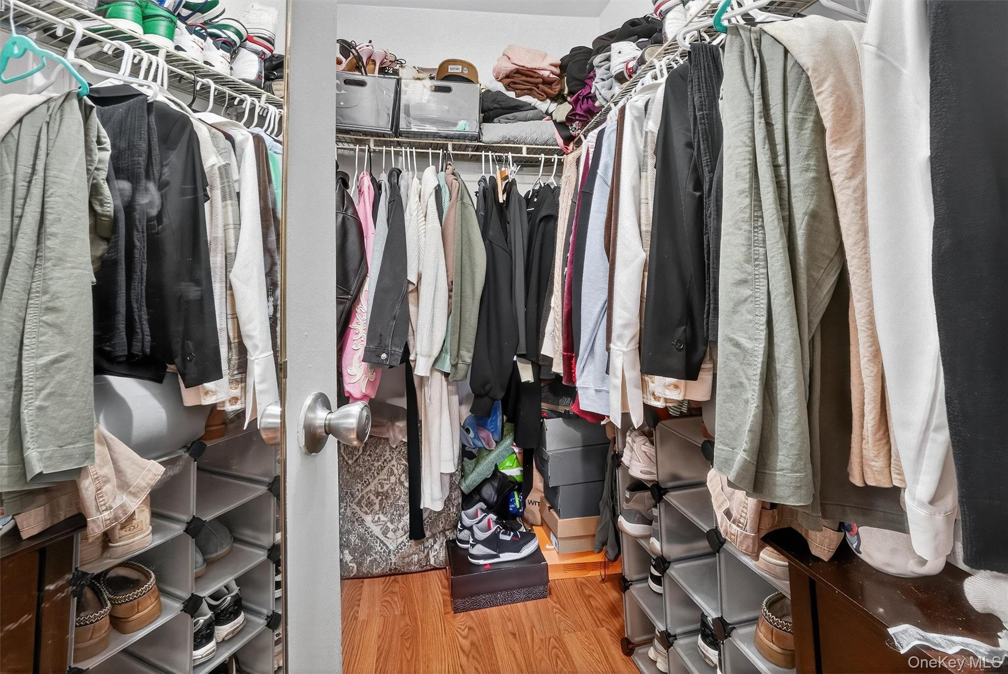 553 Fox Street
