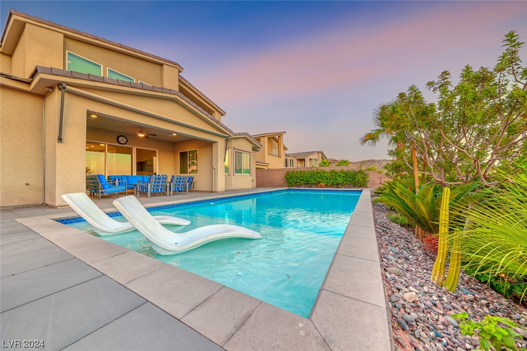 5 Hilltop Crest Street