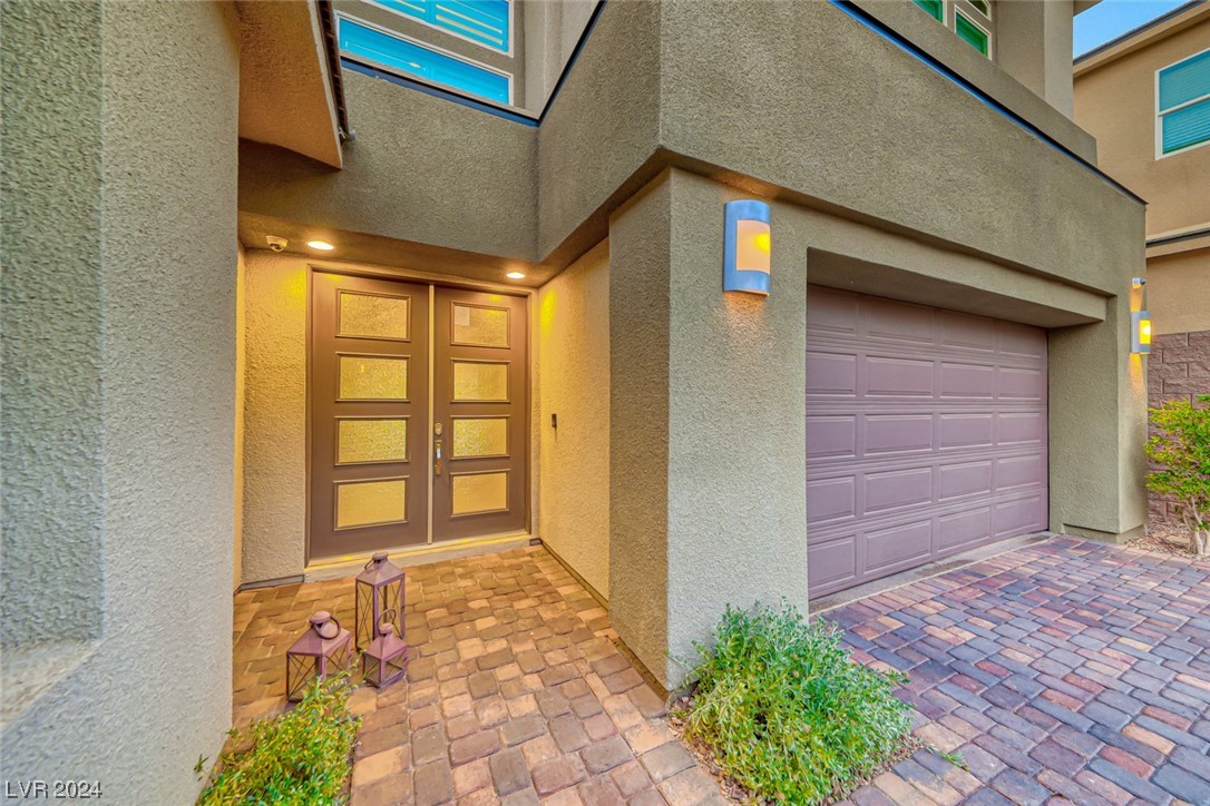 5 Hilltop Crest Street