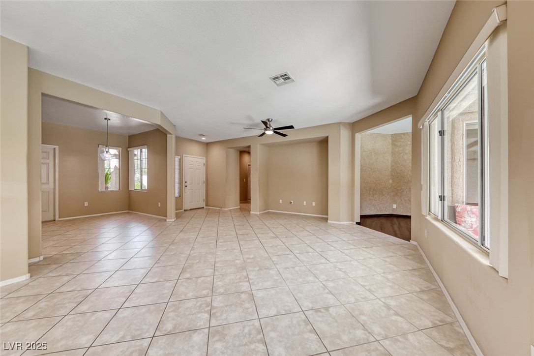 1862 Redwood Valley Street