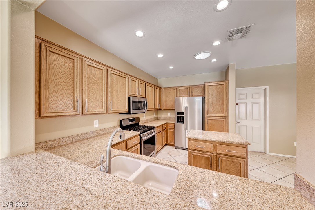 1862 Redwood Valley Street