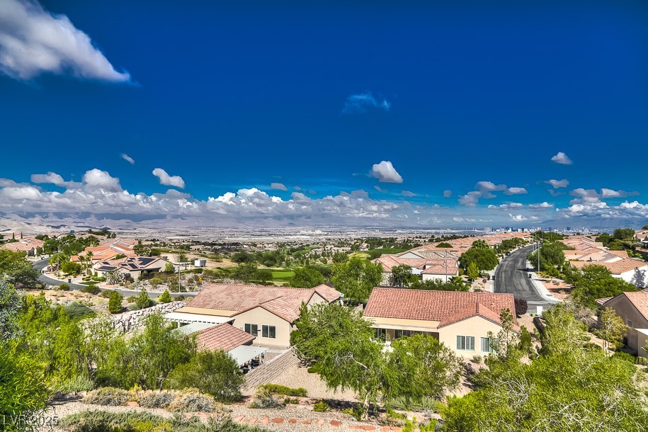 1862 Redwood Valley Street