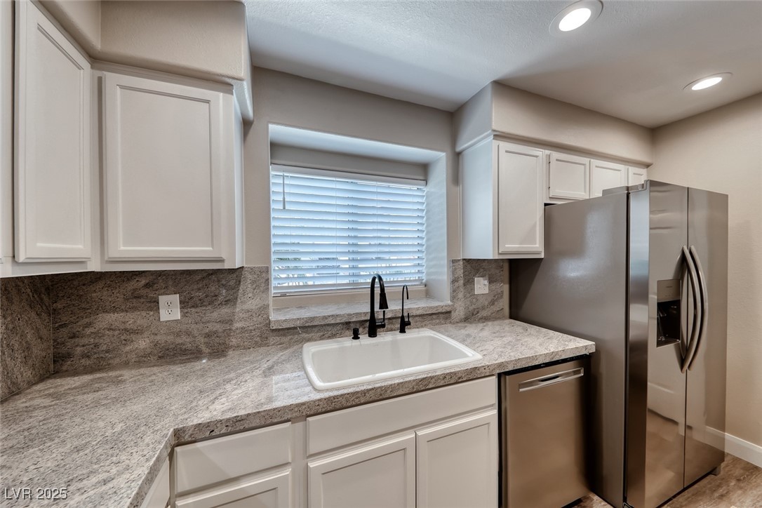 9261 Apache Springs Drive