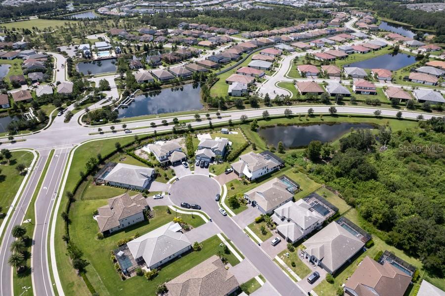 2223 WOODLEAF HAMMOCK CT