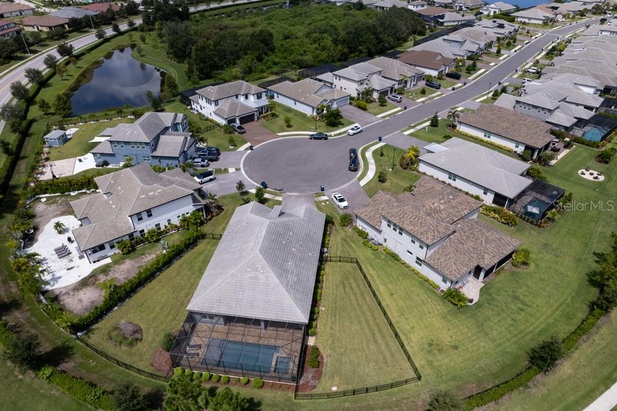 2223 WOODLEAF HAMMOCK CT
