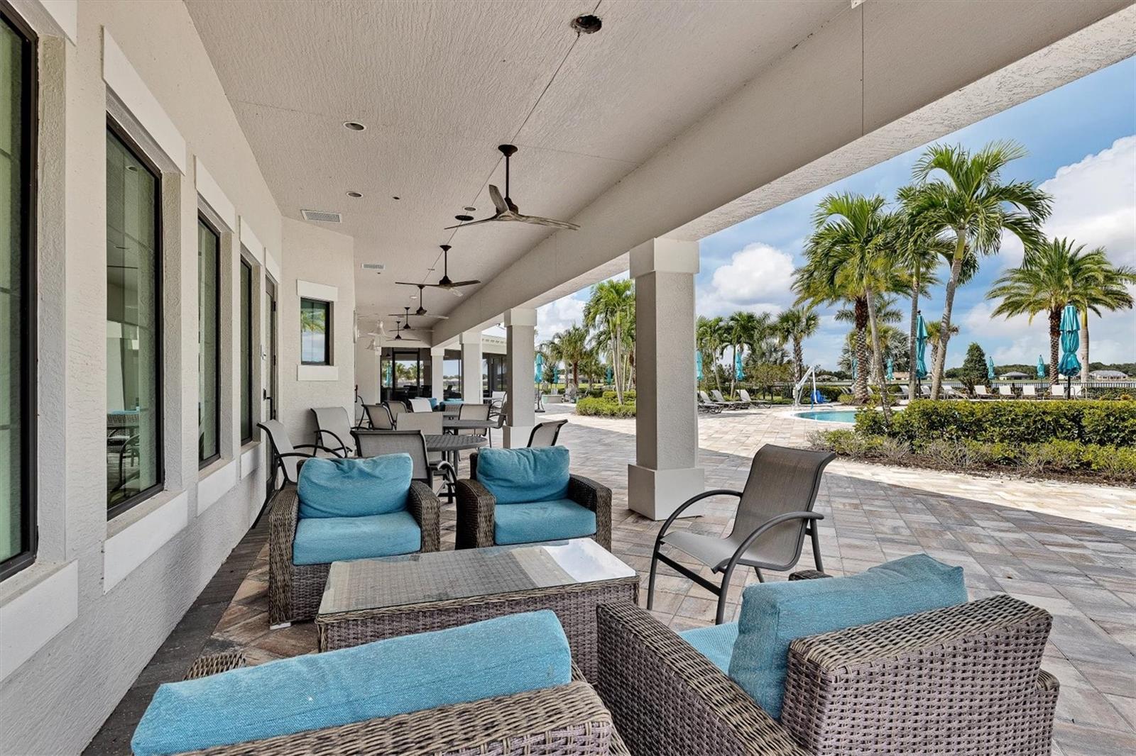 8016 GRANDE SHORES DR