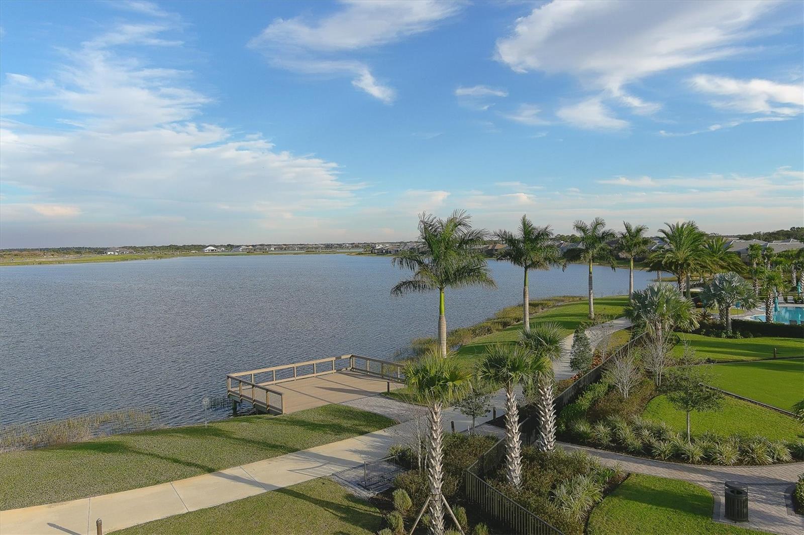 8016 GRANDE SHORES DR