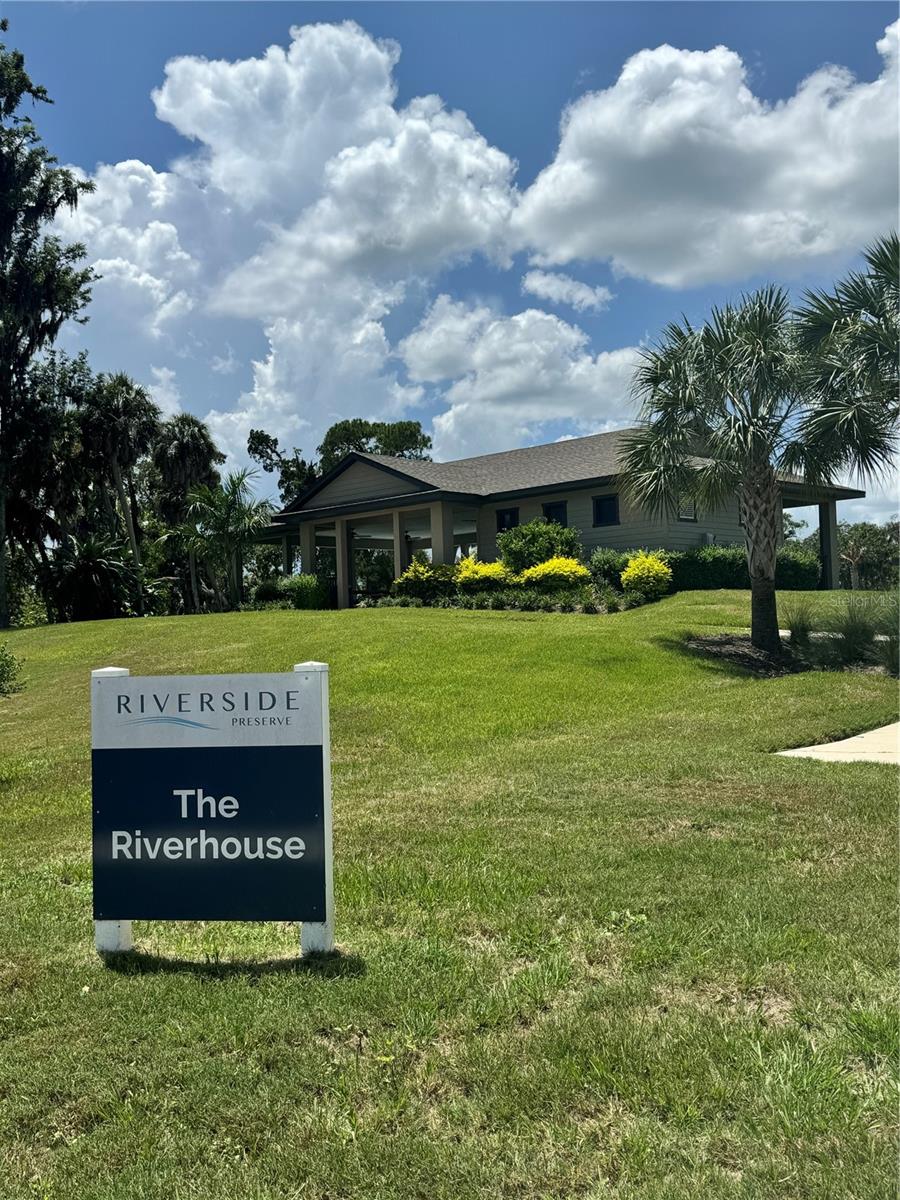 1017 FERNLEAF RUN
