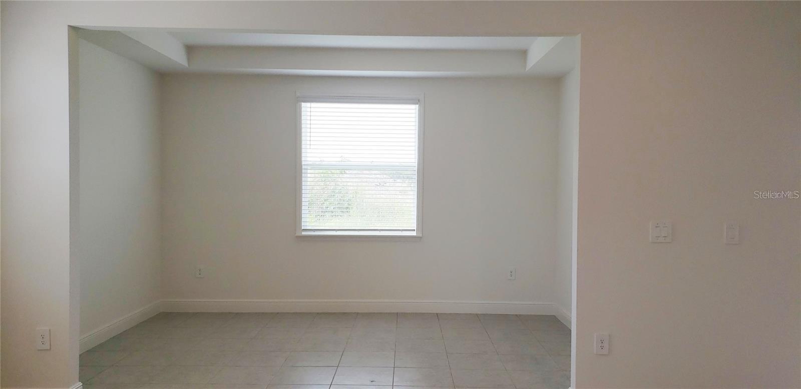 2113 CITRUS BREEZE DR