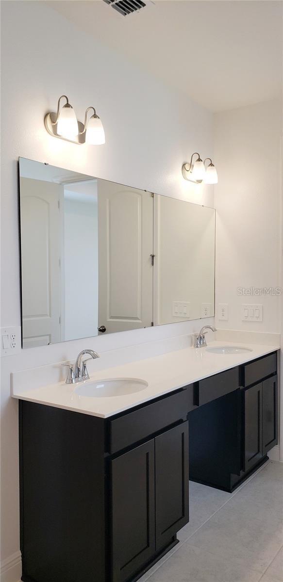 2113 CITRUS BREEZE DR