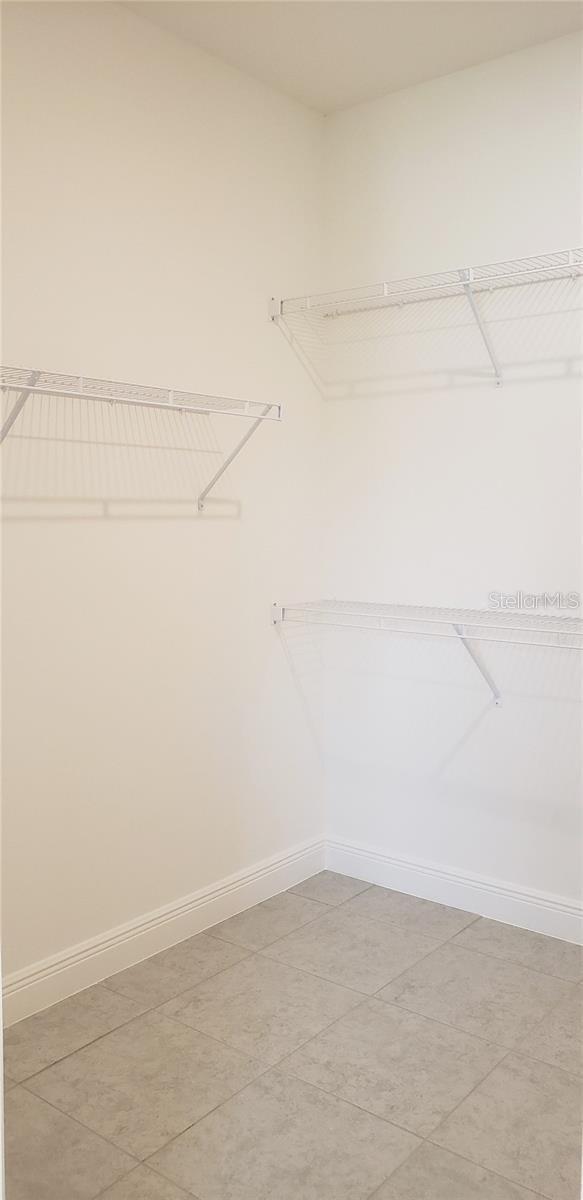 2113 CITRUS BREEZE DR