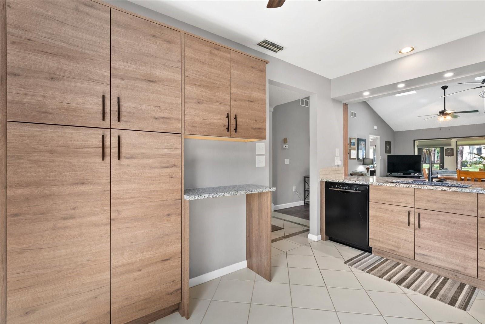 4505 KINGSMERE #2