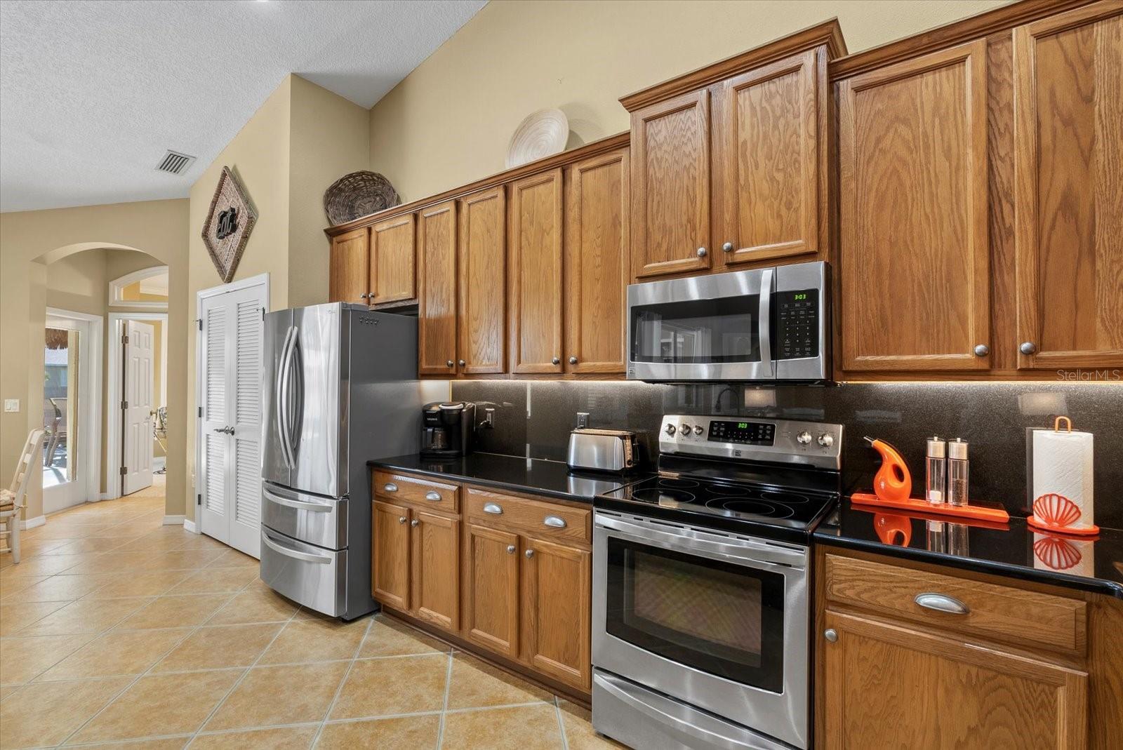 11566 57TH STREET CIR E