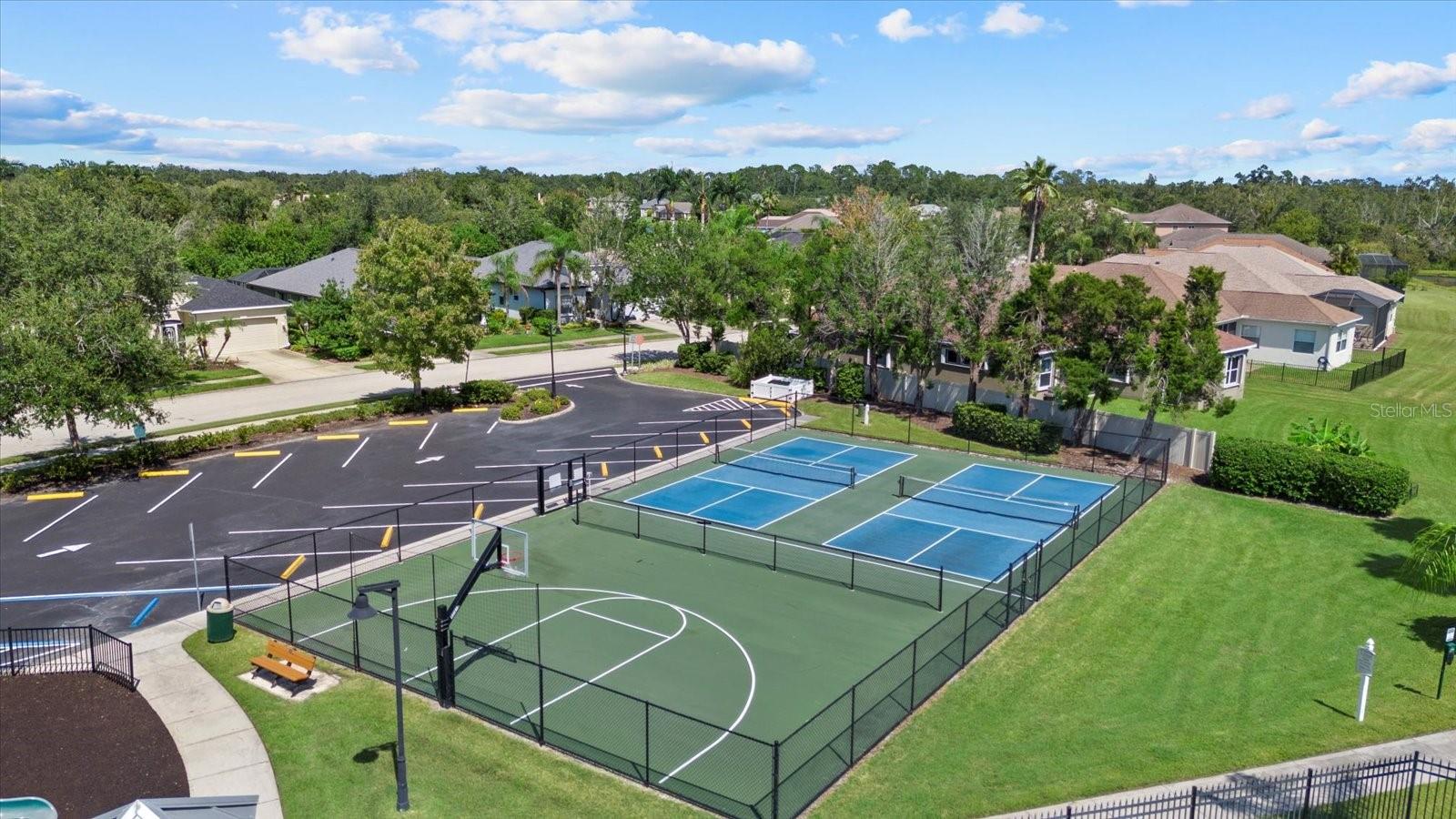 11566 57TH STREET CIR E