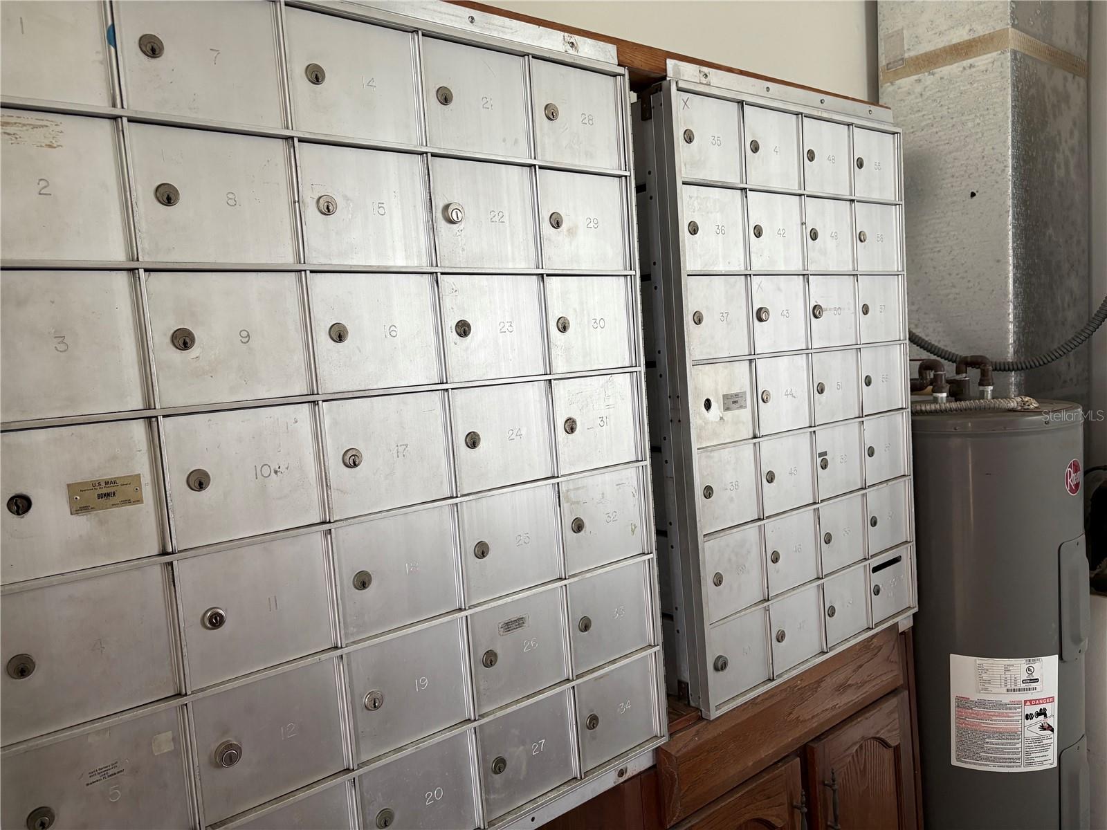 4414 SPICEWOOD DR #C