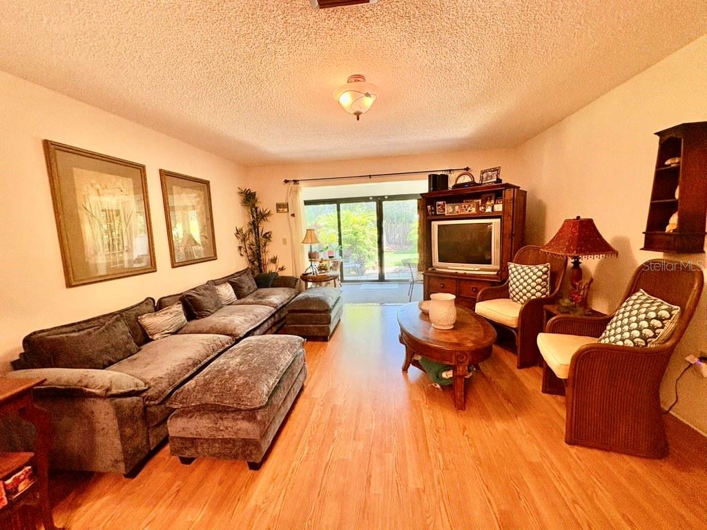 4414 SPICEWOOD DR #C