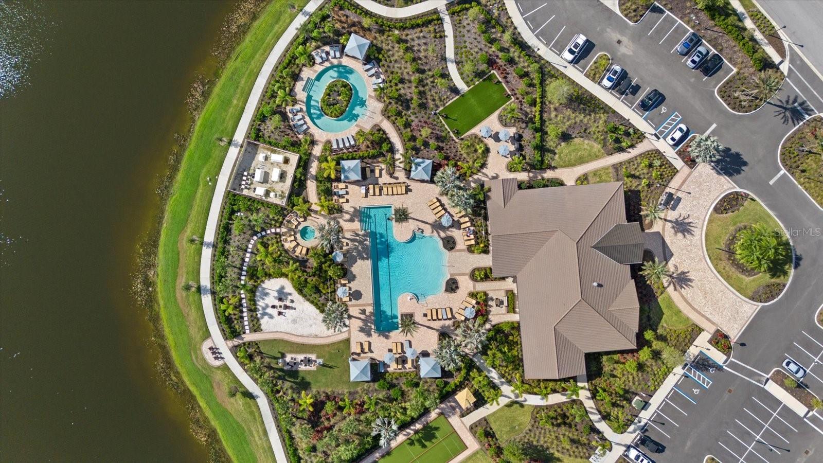 17713 CRESCENT MOON LOOP