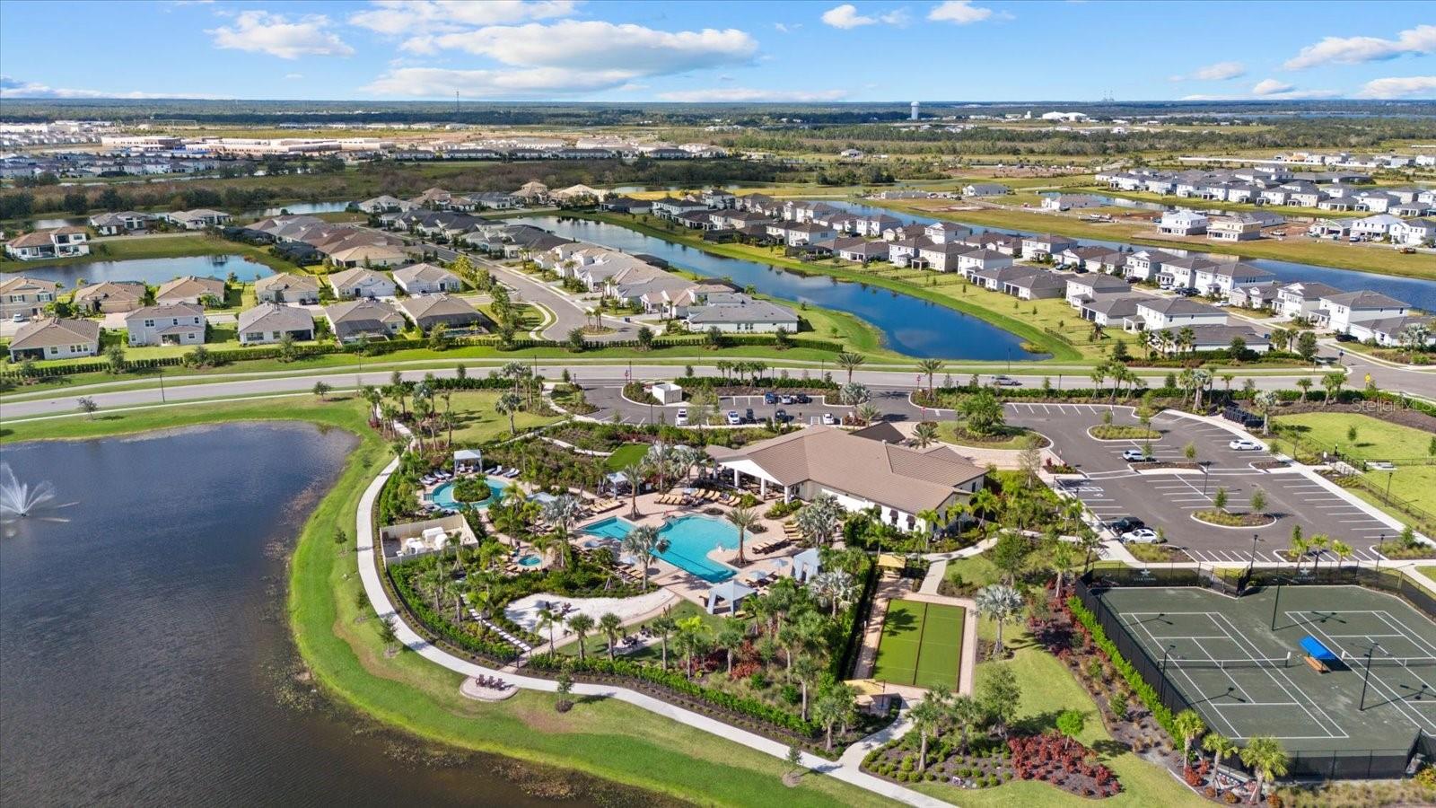 17713 CRESCENT MOON LOOP