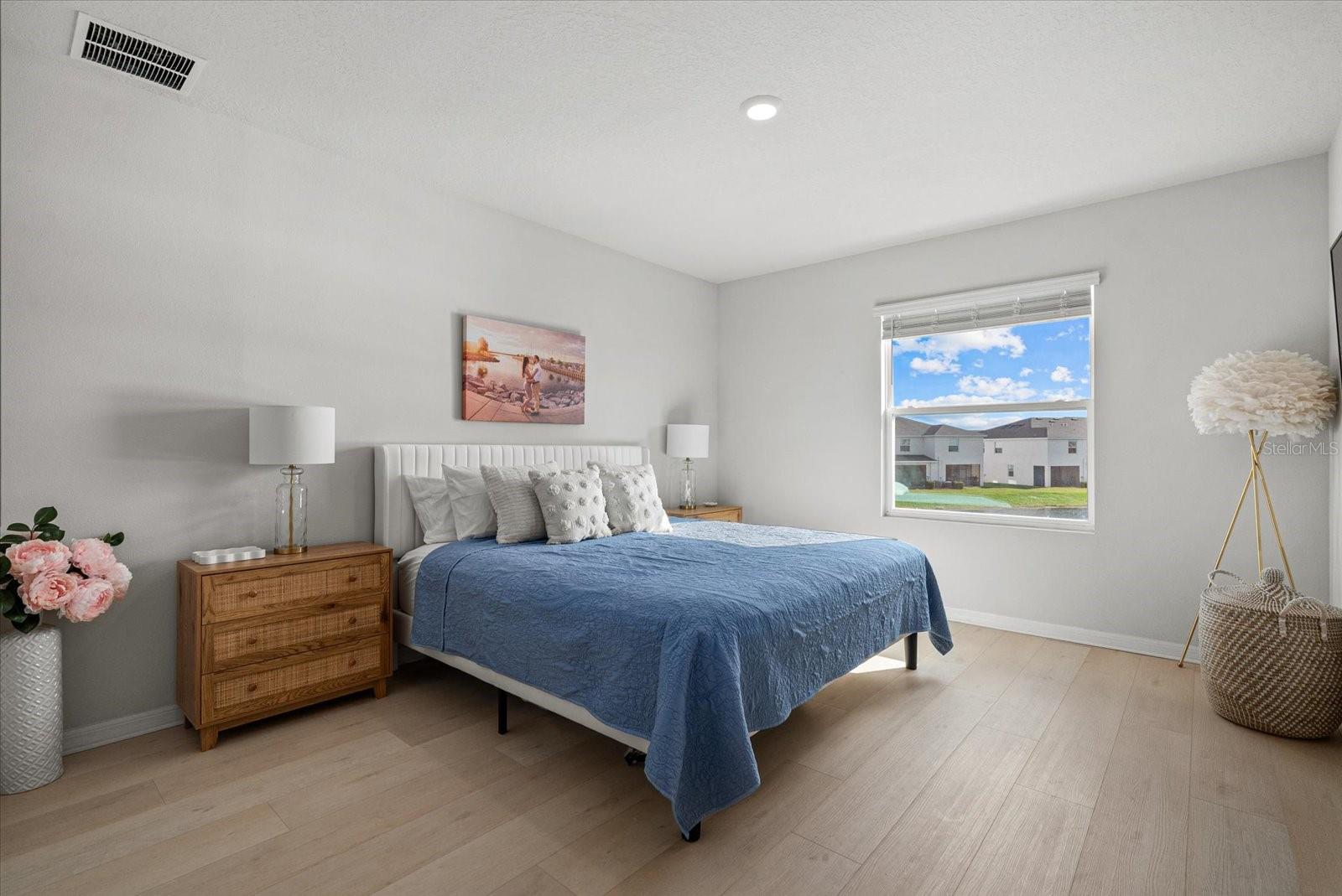 17713 CRESCENT MOON LOOP