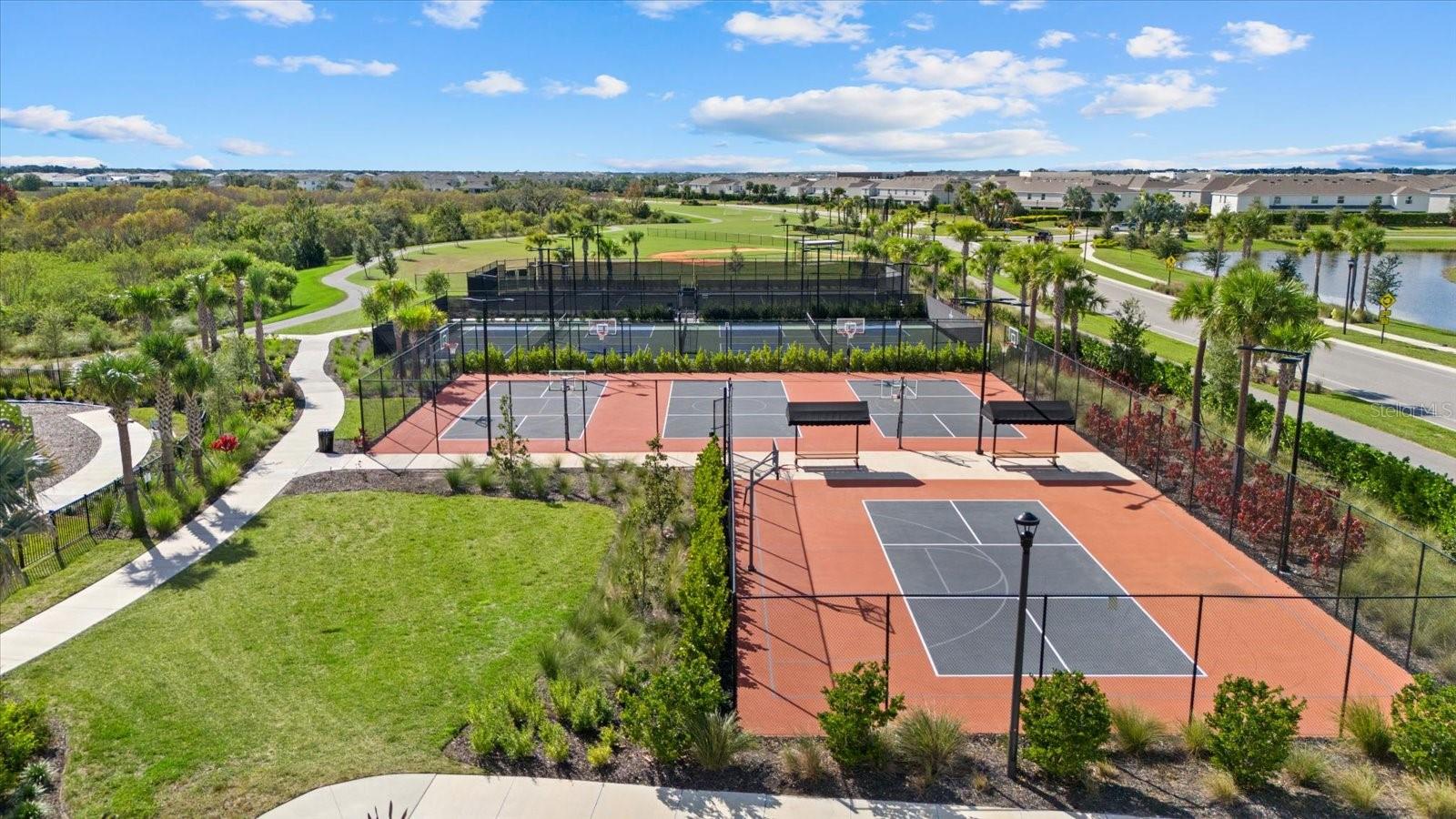 17713 CRESCENT MOON LOOP