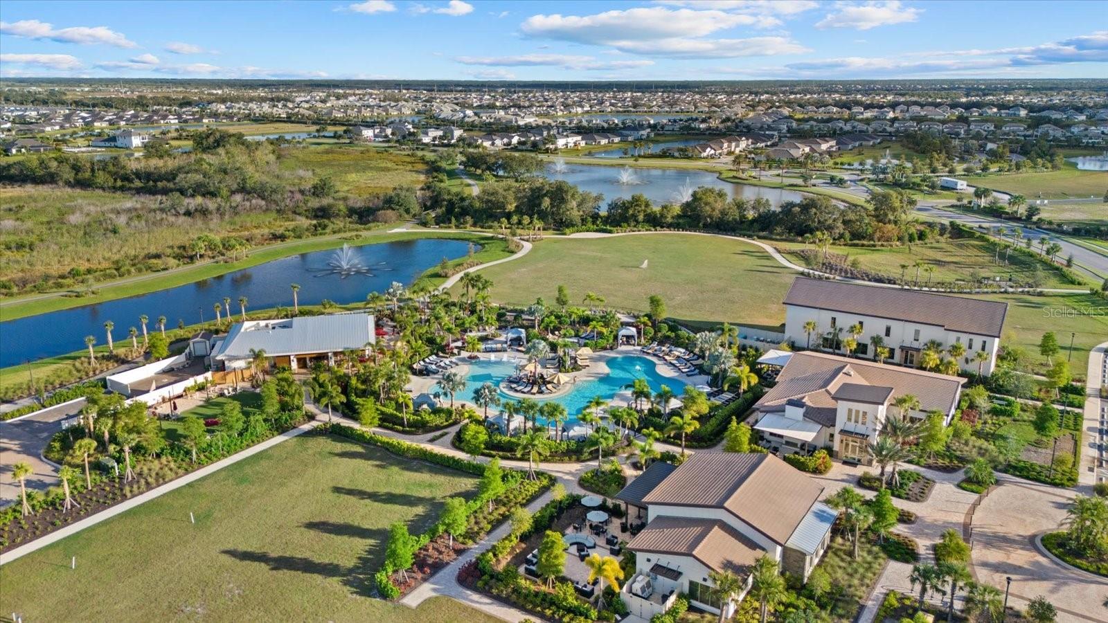 17713 CRESCENT MOON LOOP