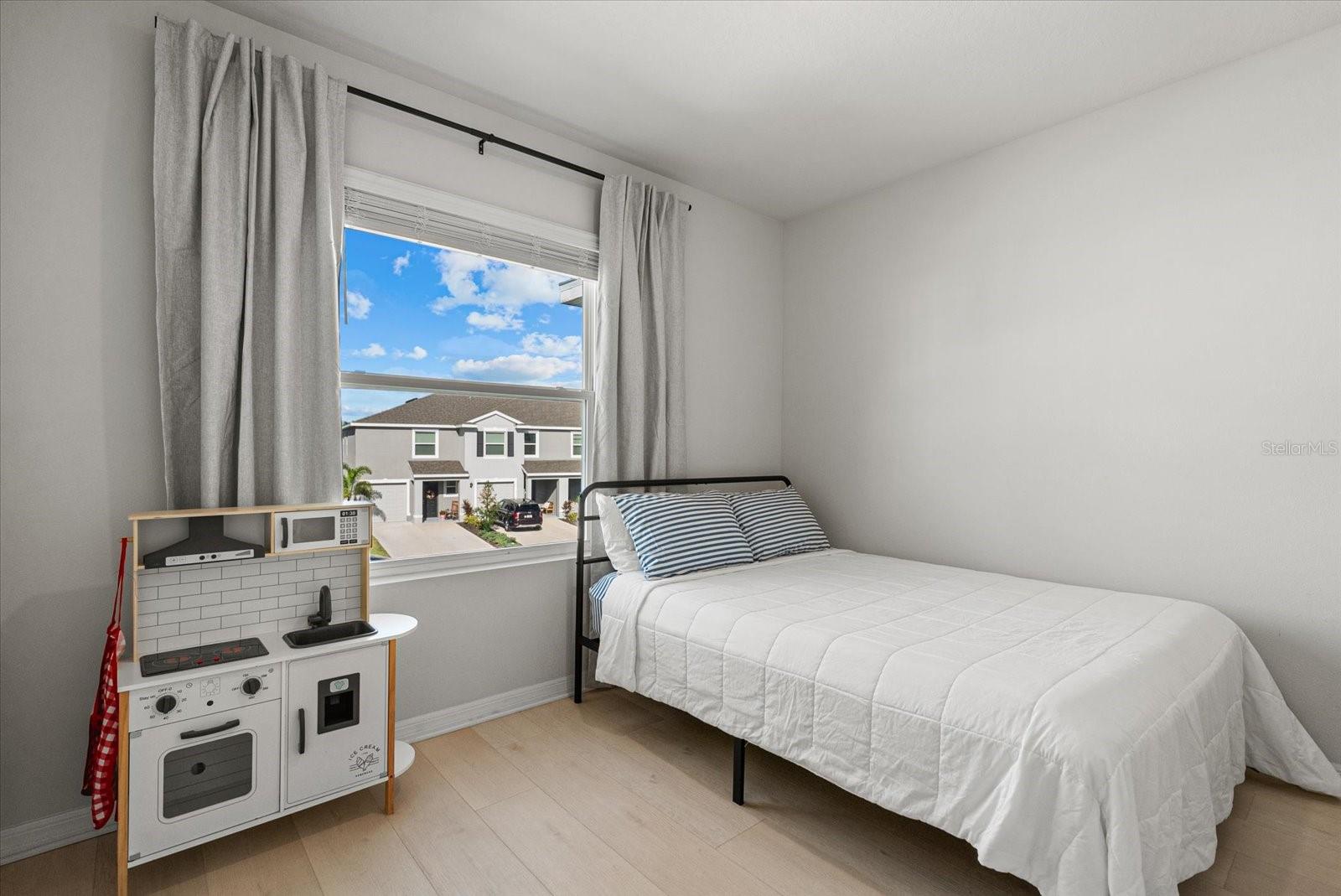 17713 CRESCENT MOON LOOP