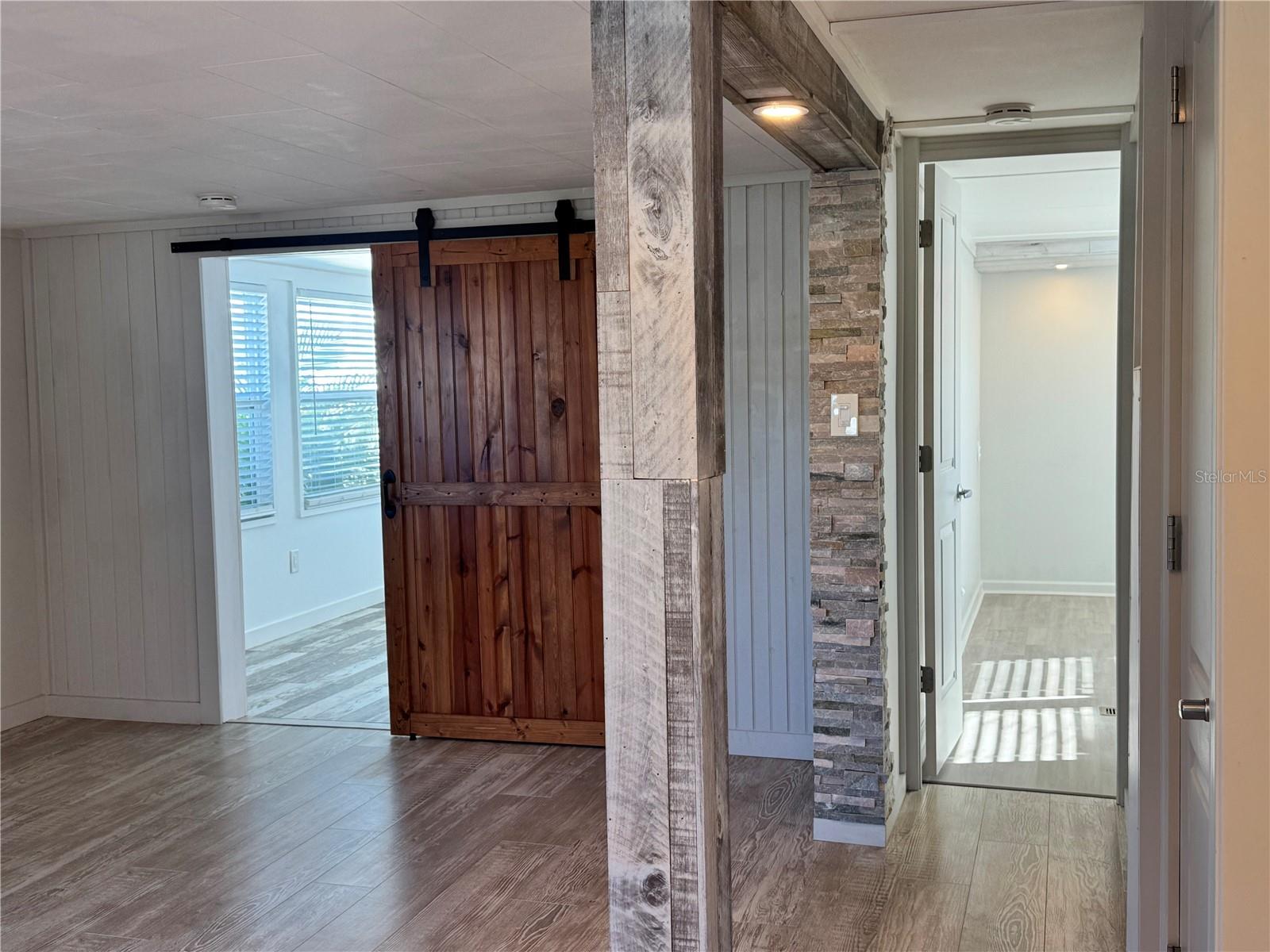 2216 PENNSYLVANIA AVE