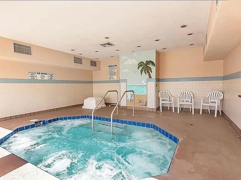 2216 PENNSYLVANIA AVE