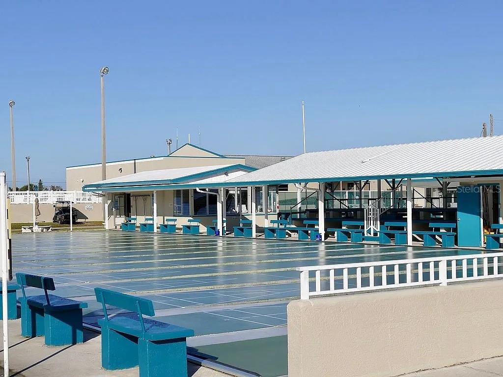 2216 PENNSYLVANIA AVE