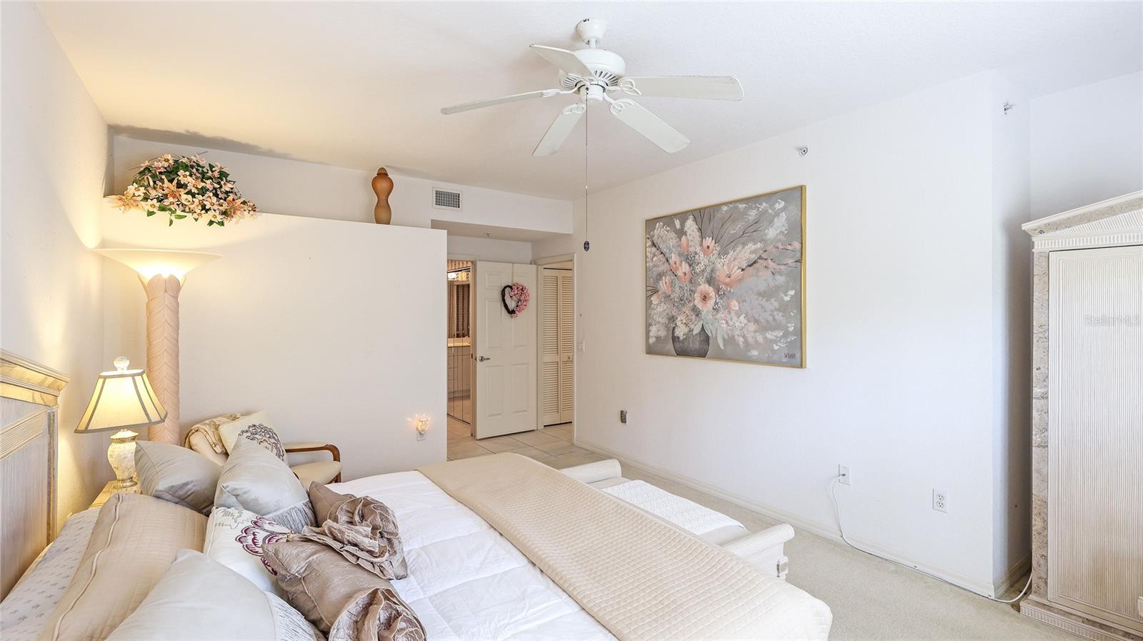 6770 FAIRWAY GARDENS DR