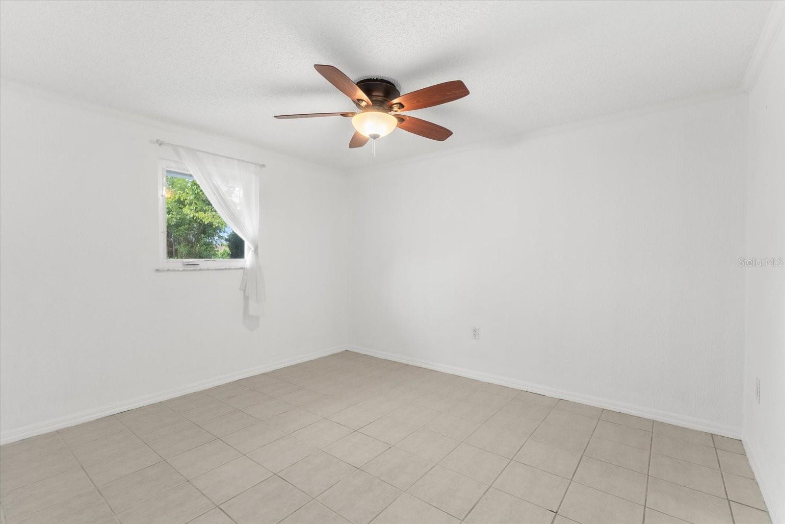 200 SAN LORENZO AVE