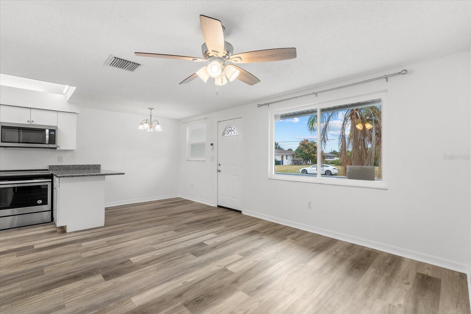 200 SAN LORENZO AVE