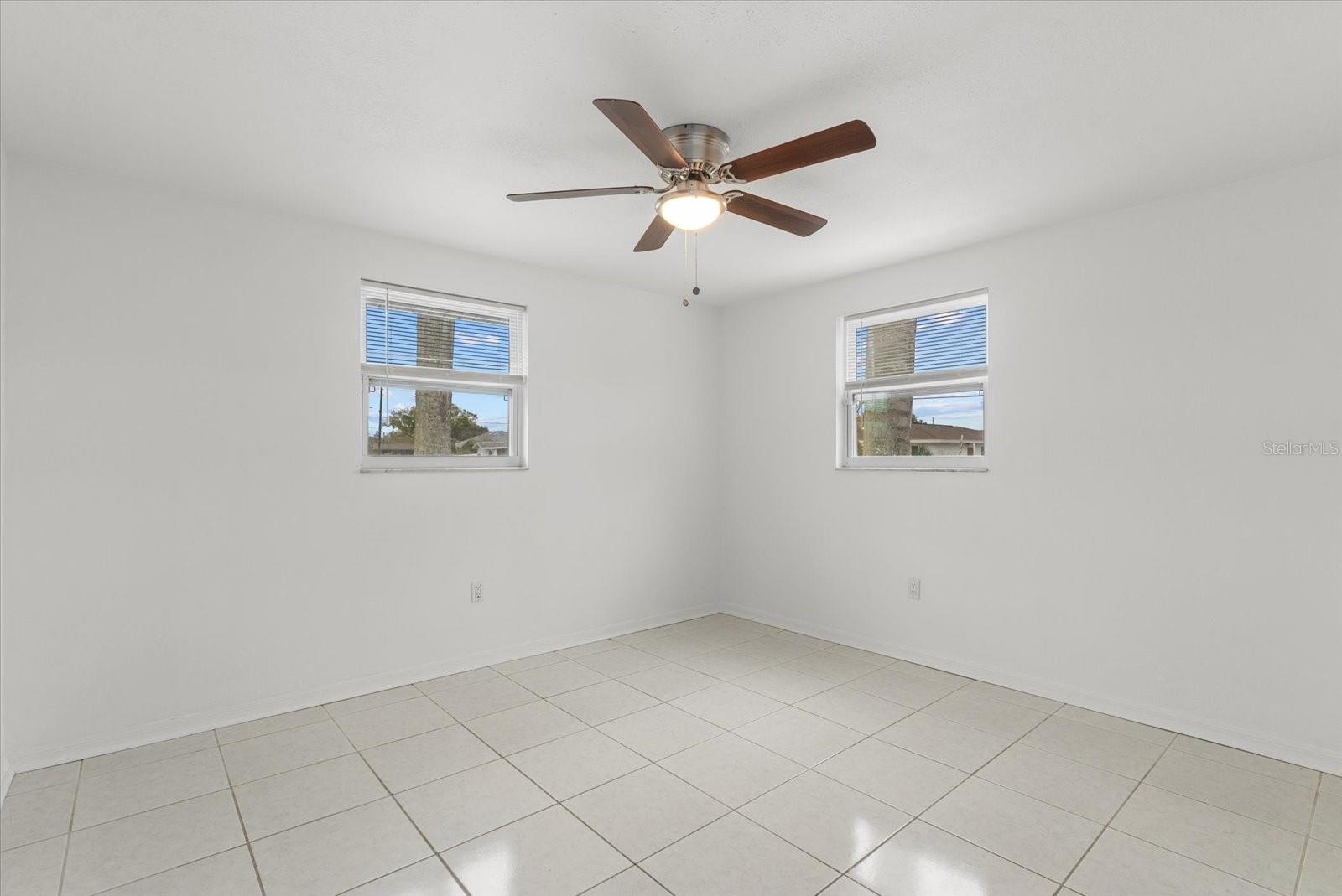 200 SAN LORENZO AVE