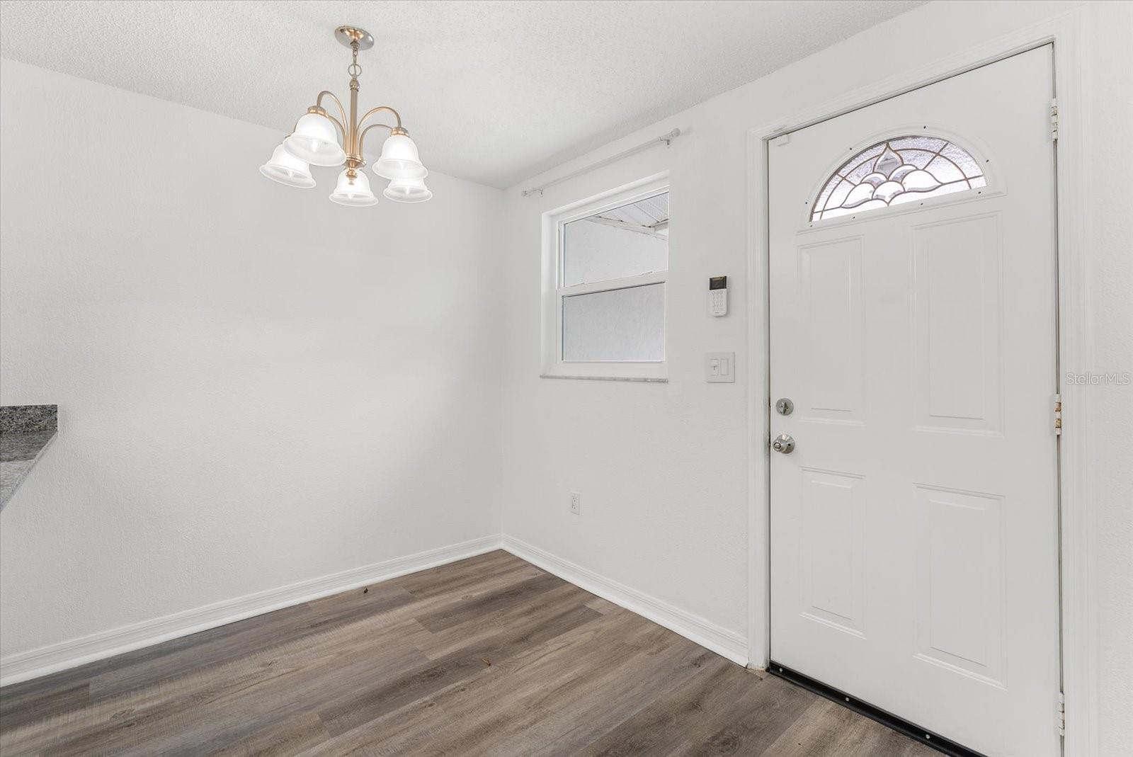 200 SAN LORENZO AVE