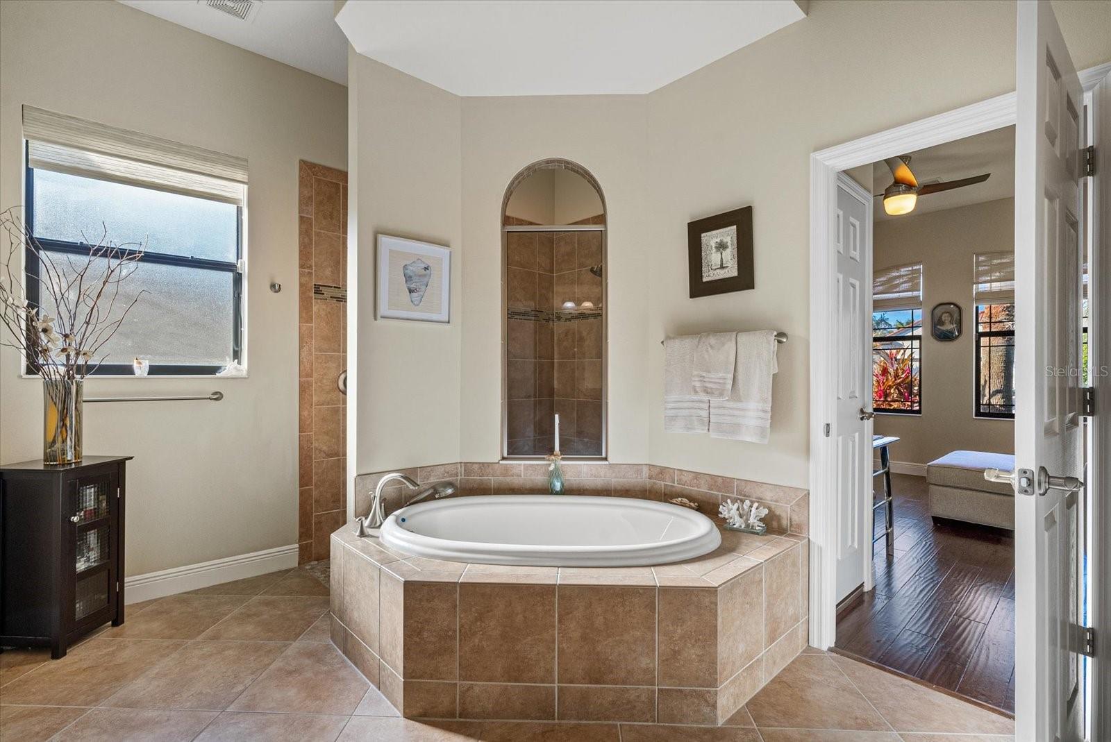 988 145TH STREET CIR NE