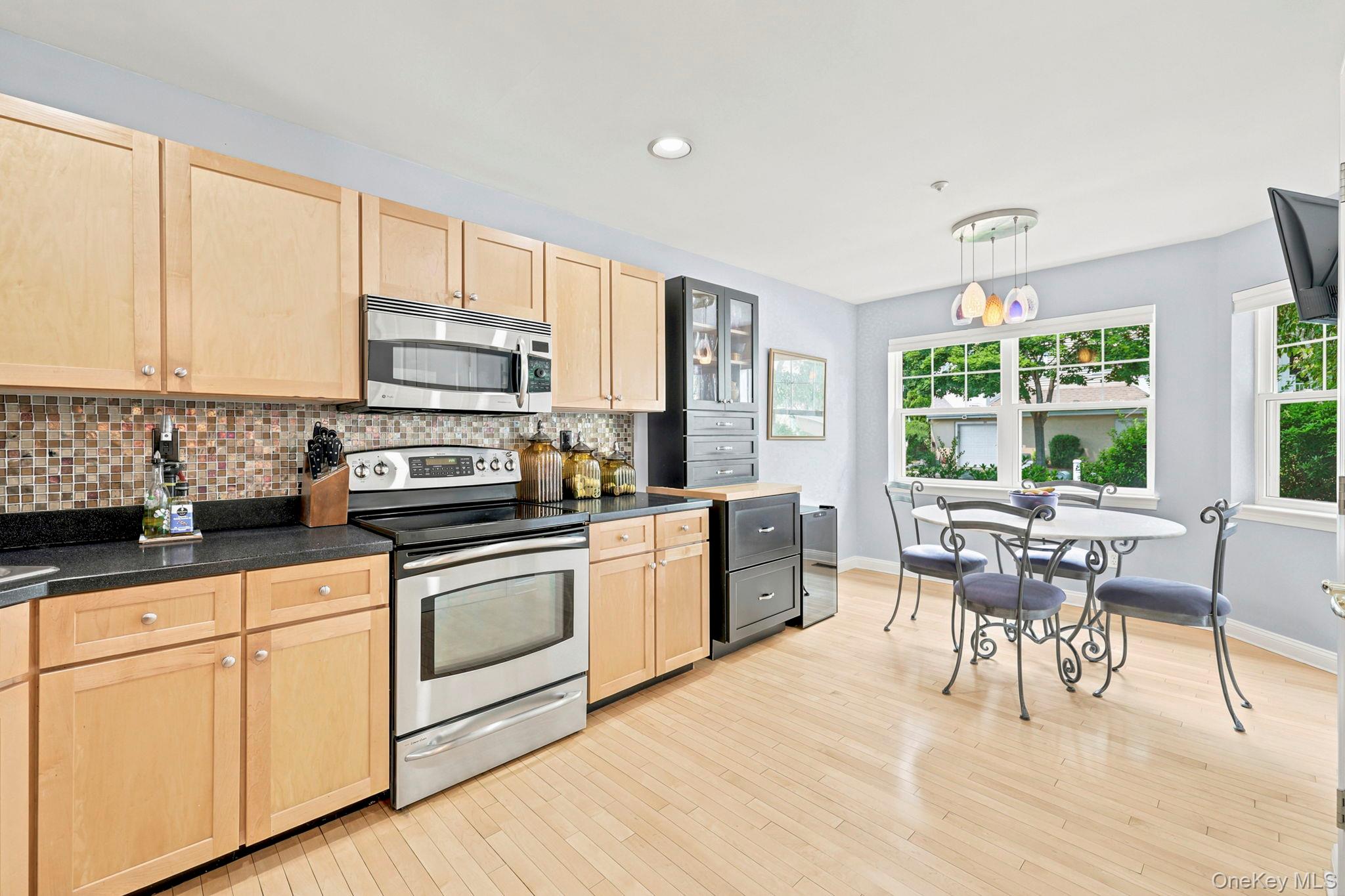 15 Winding Ridge Road