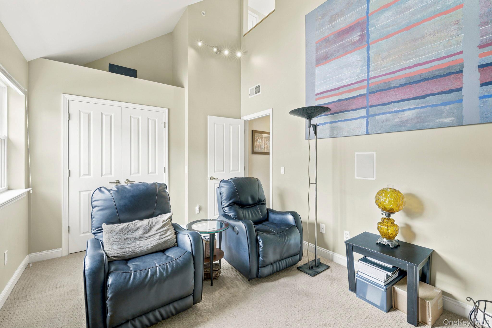 15 Winding Ridge Road