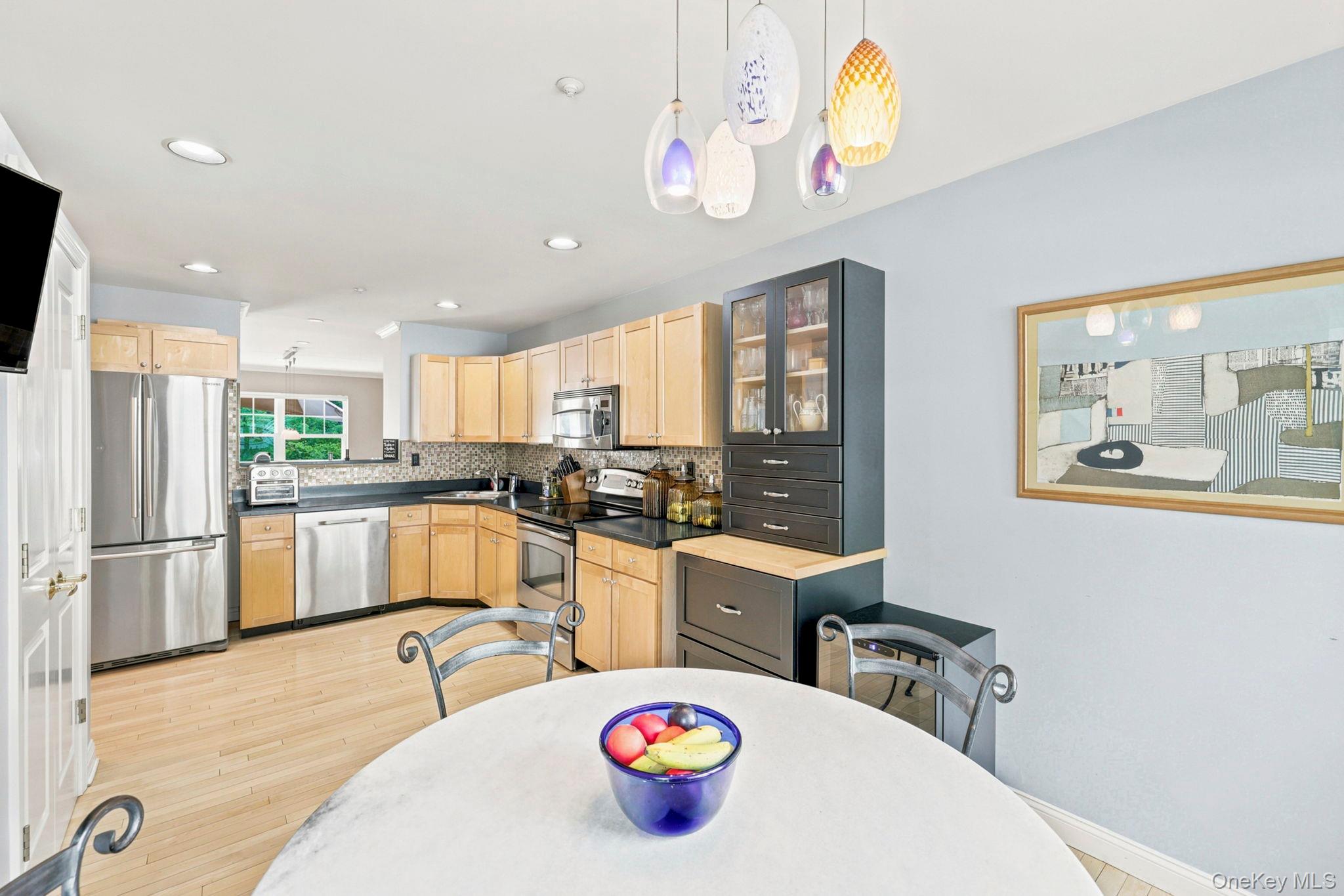 15 Winding Ridge Road