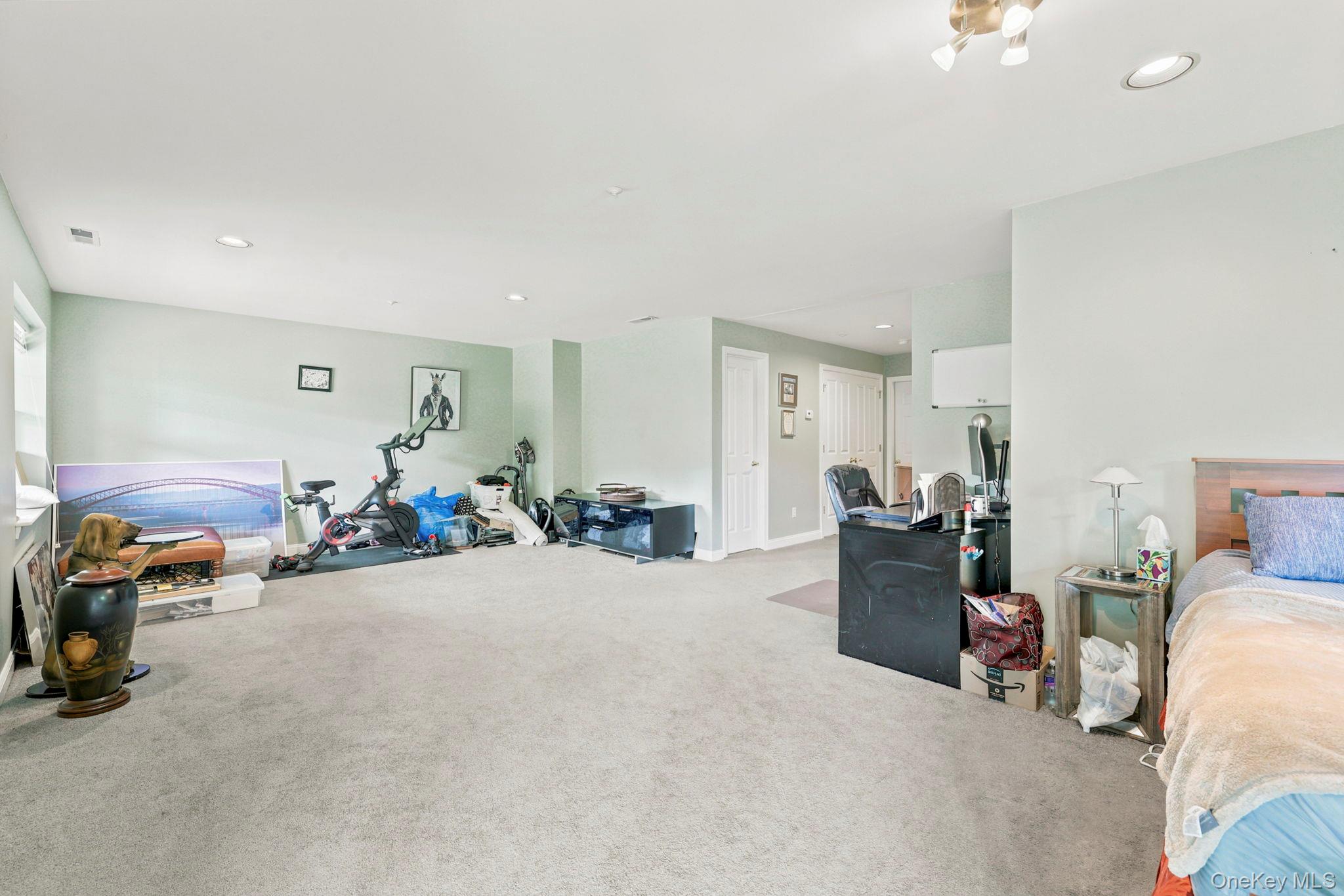 15 Winding Ridge Road