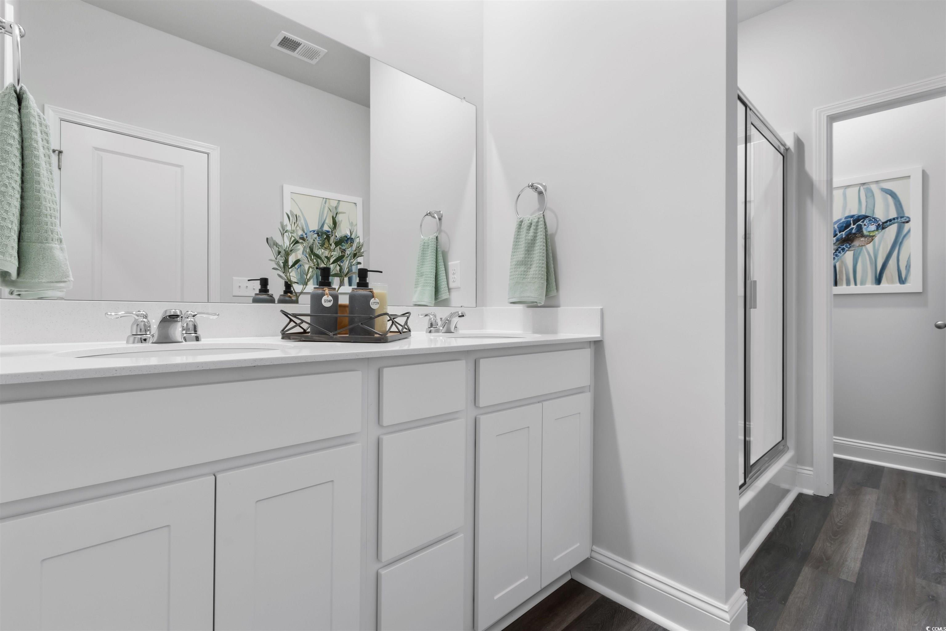 342 Sandridgebury Dr. Unit: 34