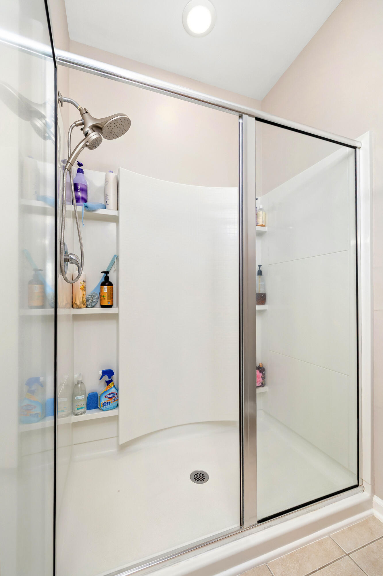 2412 Hummingbird Lane