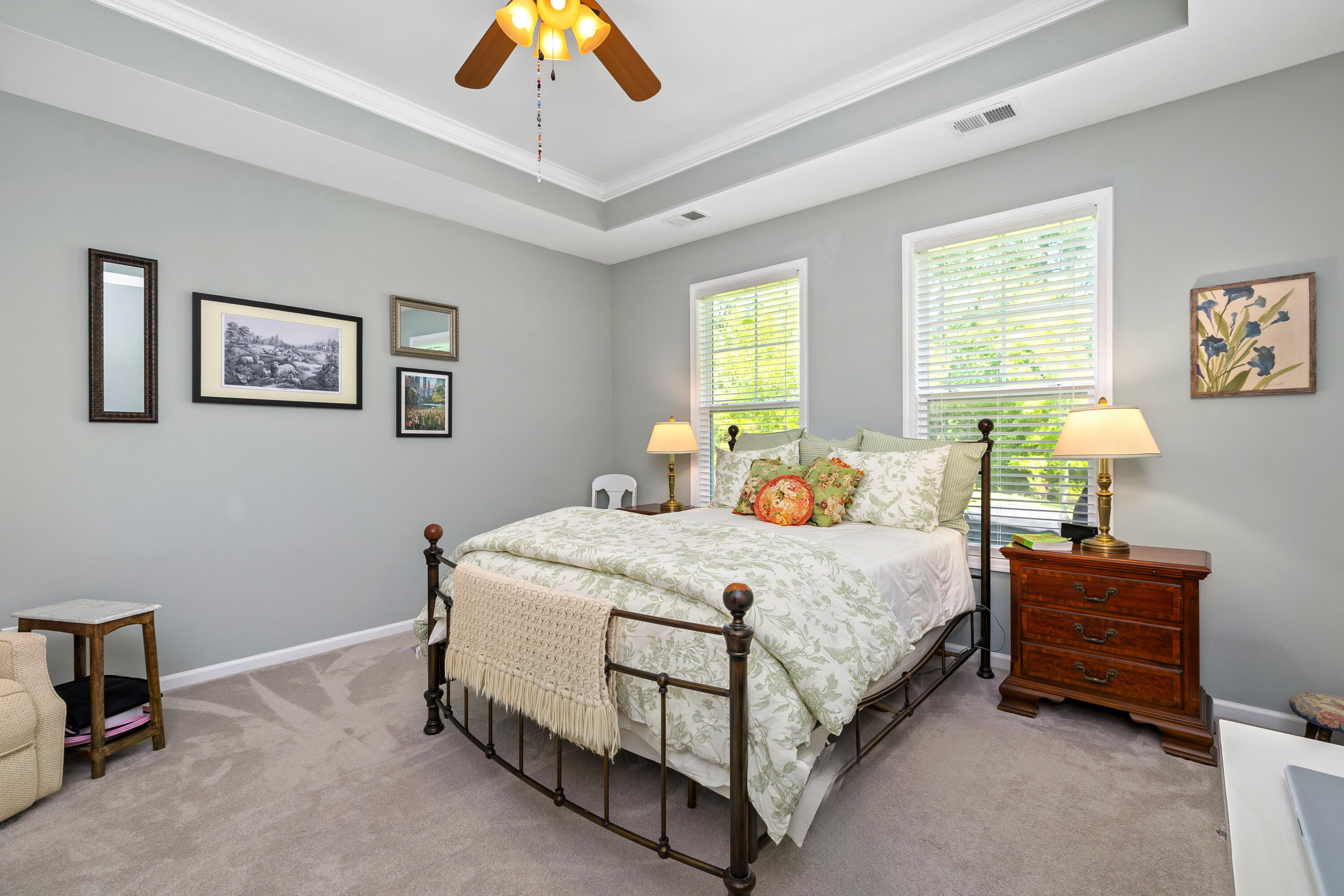 2412 Hummingbird Lane