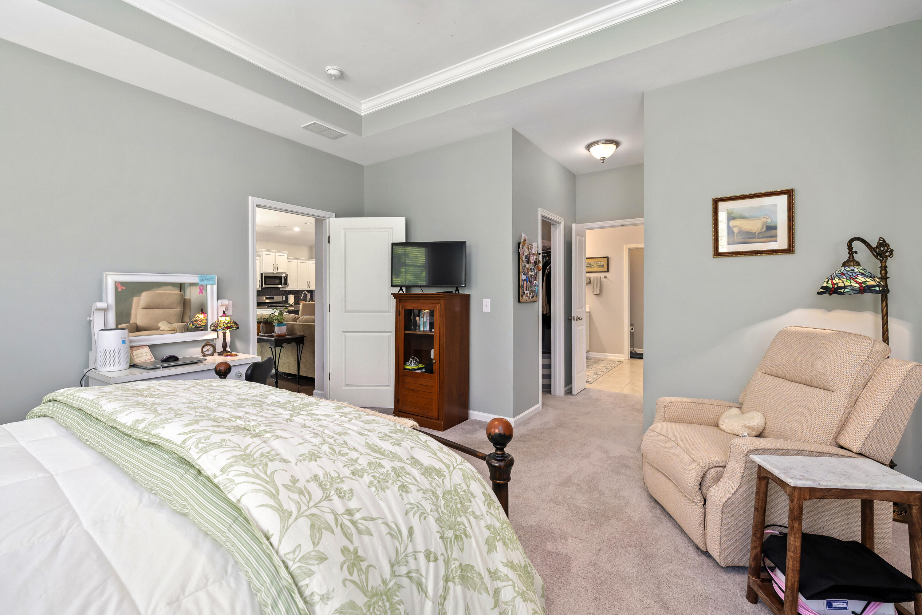 2412 Hummingbird Lane